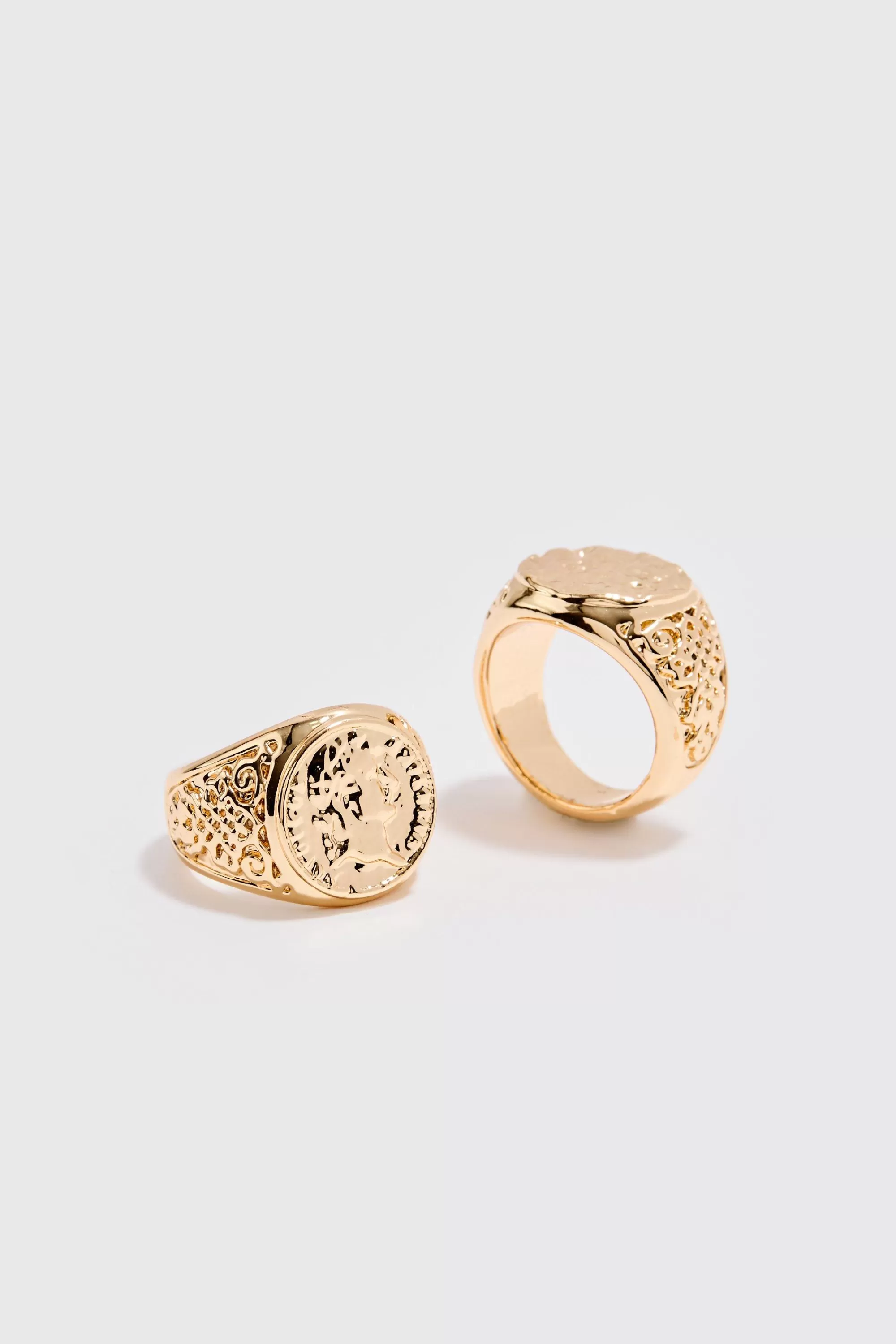 boohooMAN 2 Pack Signet Rings In | UK