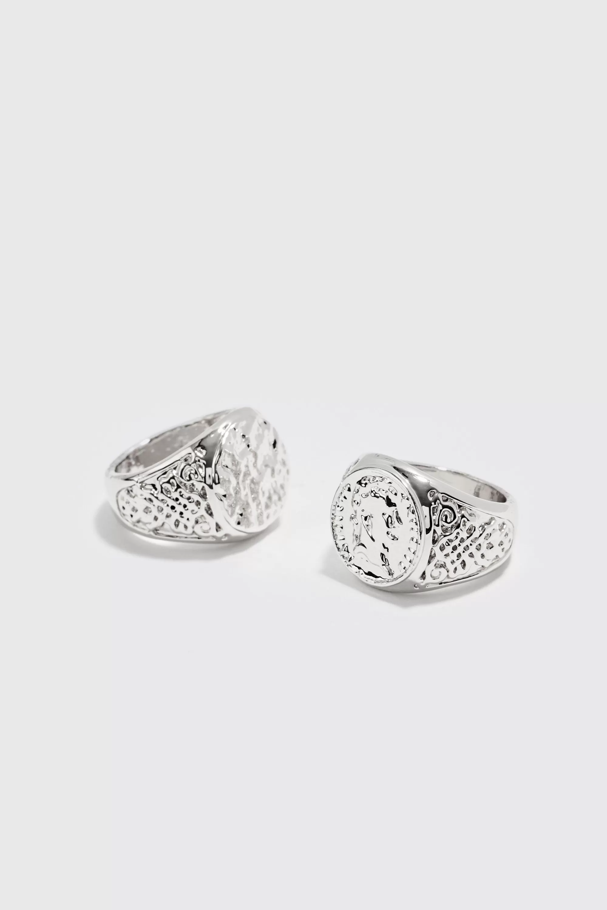 boohooMAN 2 Pack Signet Rings In | UK