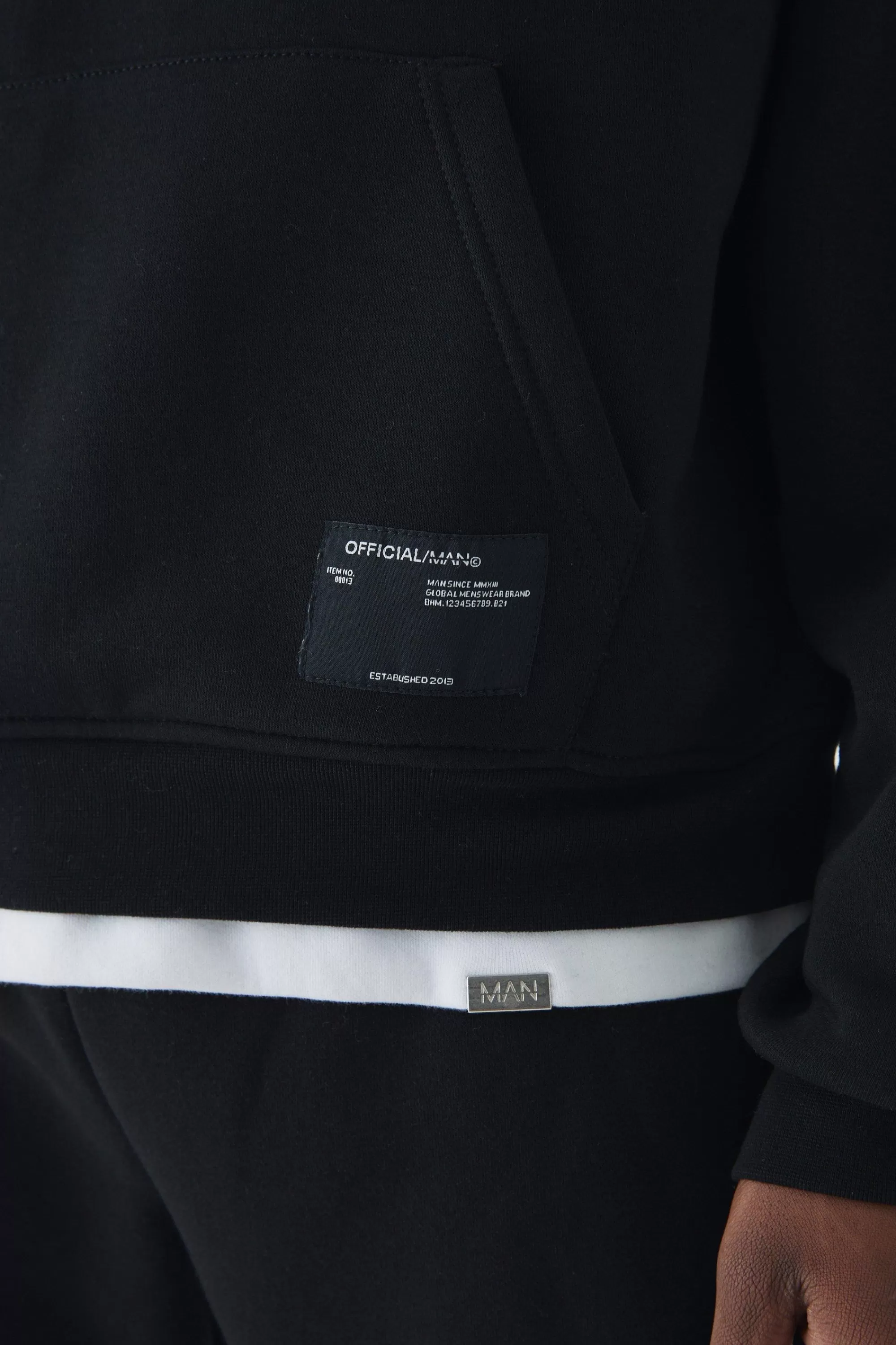 boohooMAN 330GSM Oversized Boxy Over The Head Hoodie With Woven Branding | UK