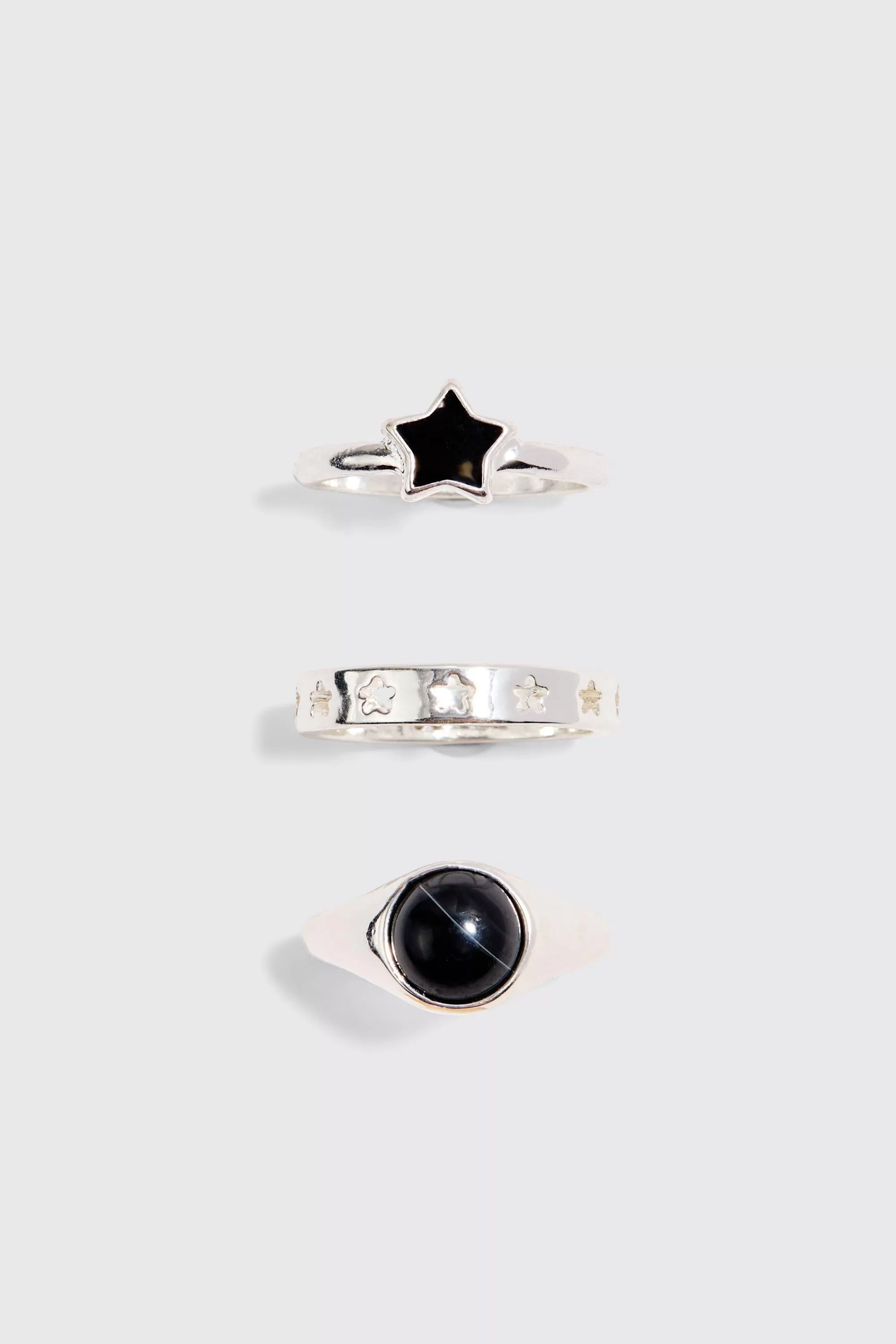 boohooMAN 3 Pack Star Graphic Rings In | UK