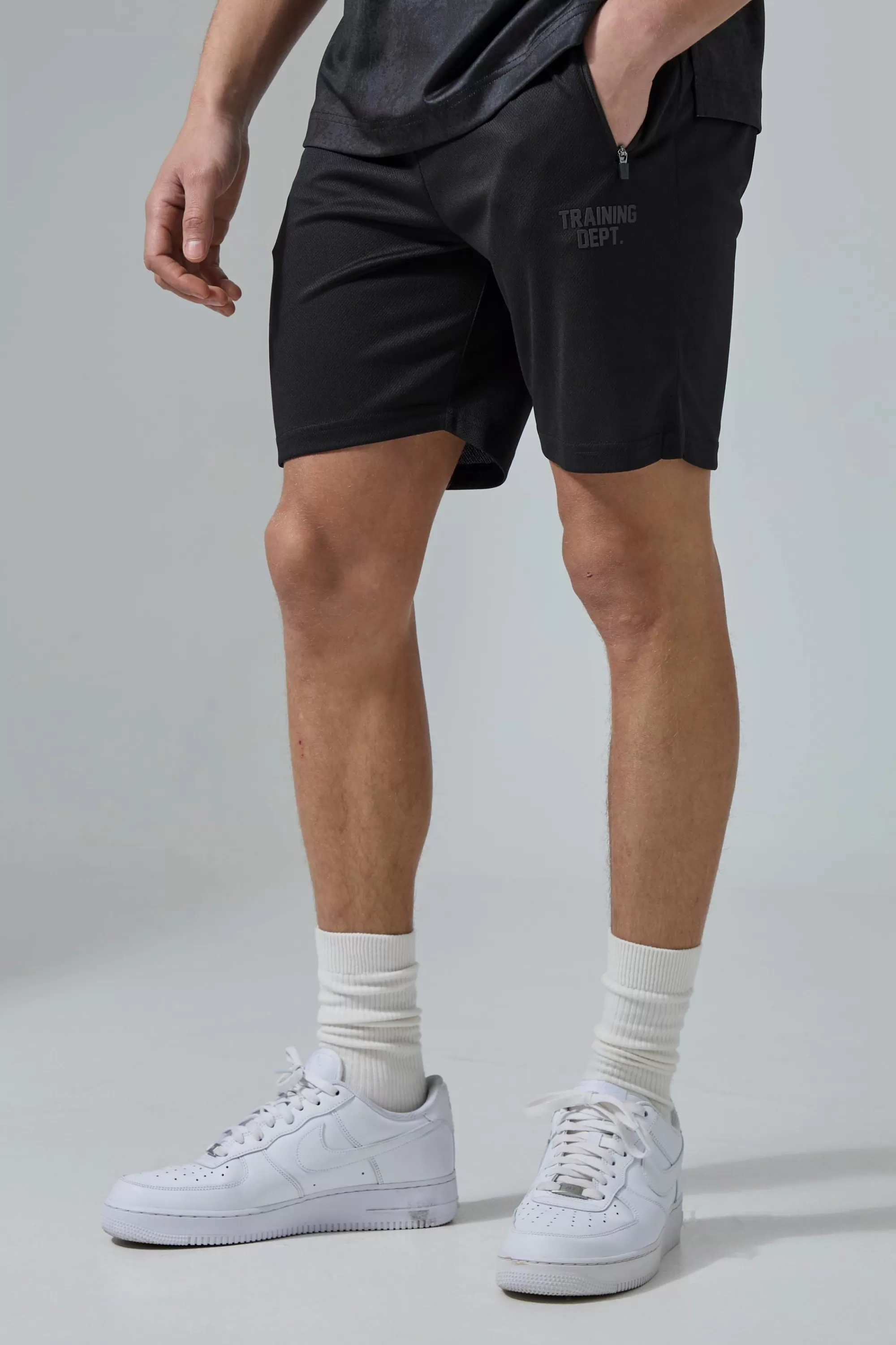 boohooMAN Active Training Dept 7inch Regular Fit Mesh Short | UK