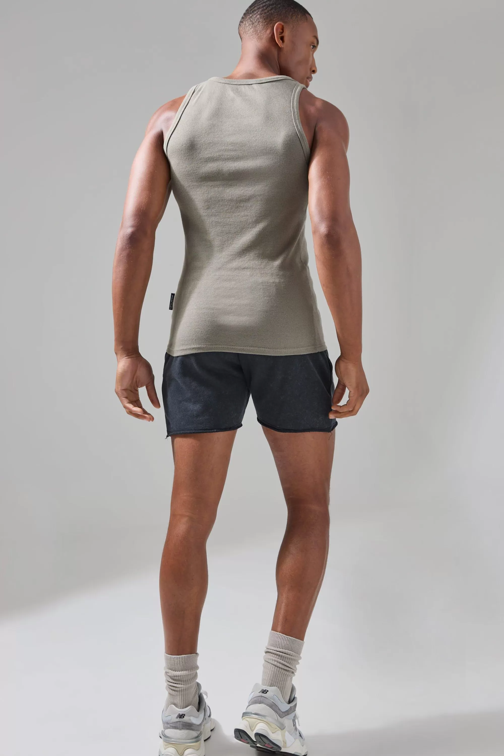boohooMAN Active Training Dept Washed 5inch Short | UK