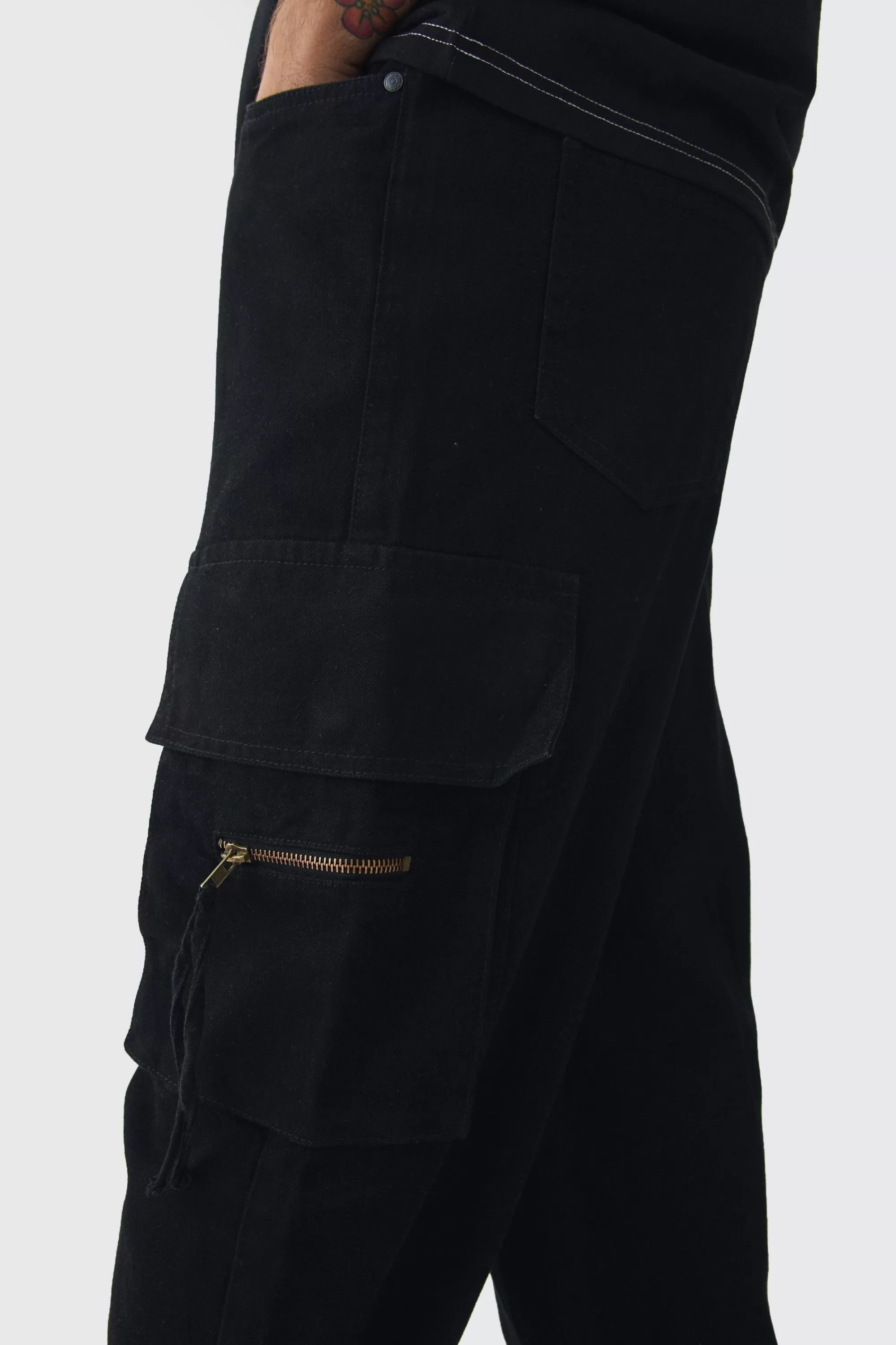 boohooMAN Baggy Fit Elasticated Waist Extended Drawcord Cargo Trousers | UK