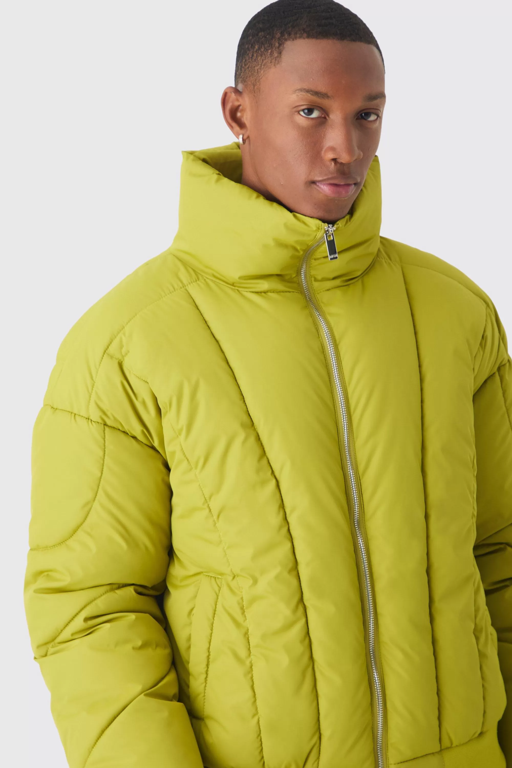 boohooMAN Boxy Abstract Quilted Funnel Neck Puffer In | UK