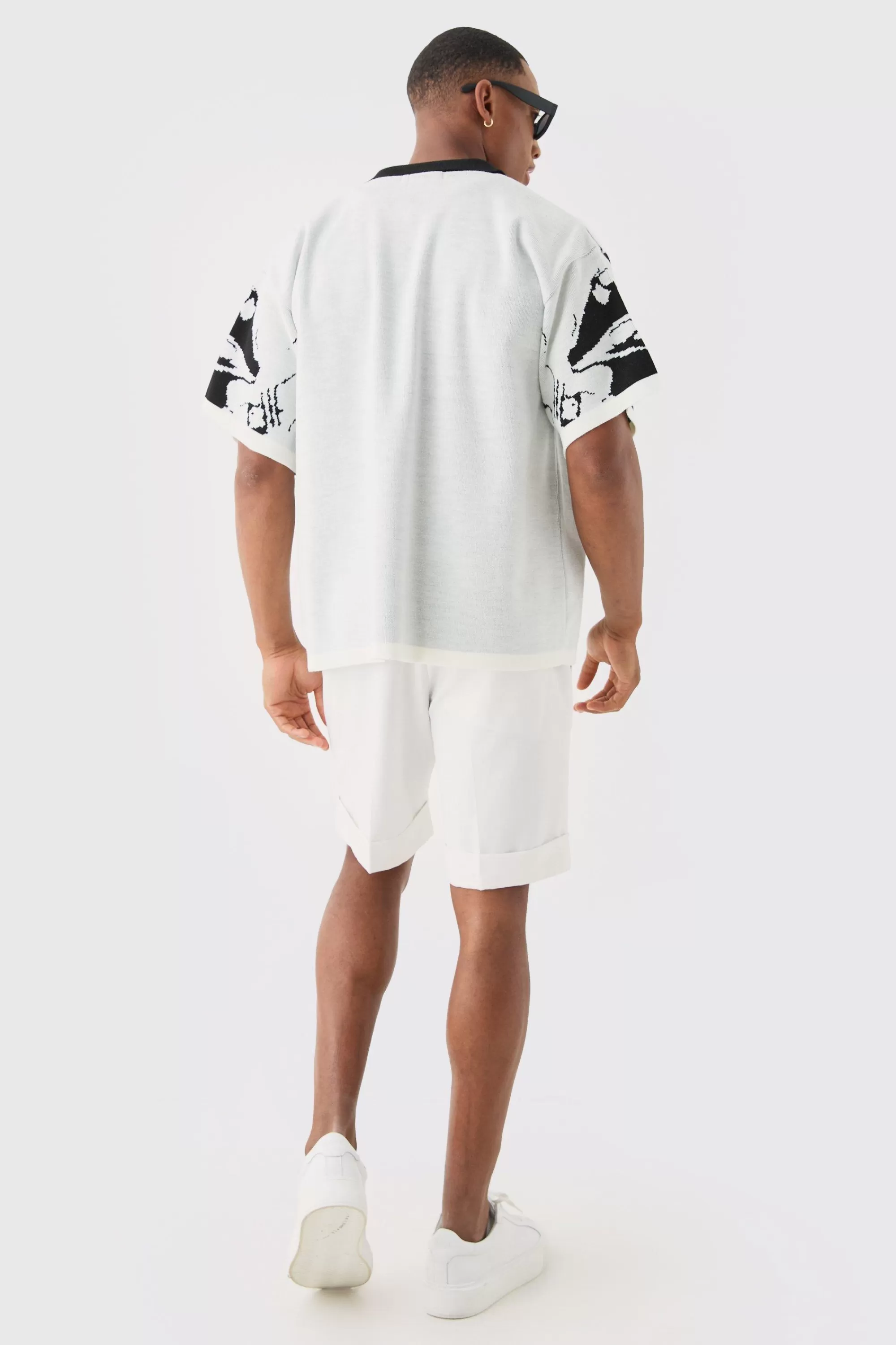 boohooMAN Boxy Fit Line Drawing Knitted Shirt | UK