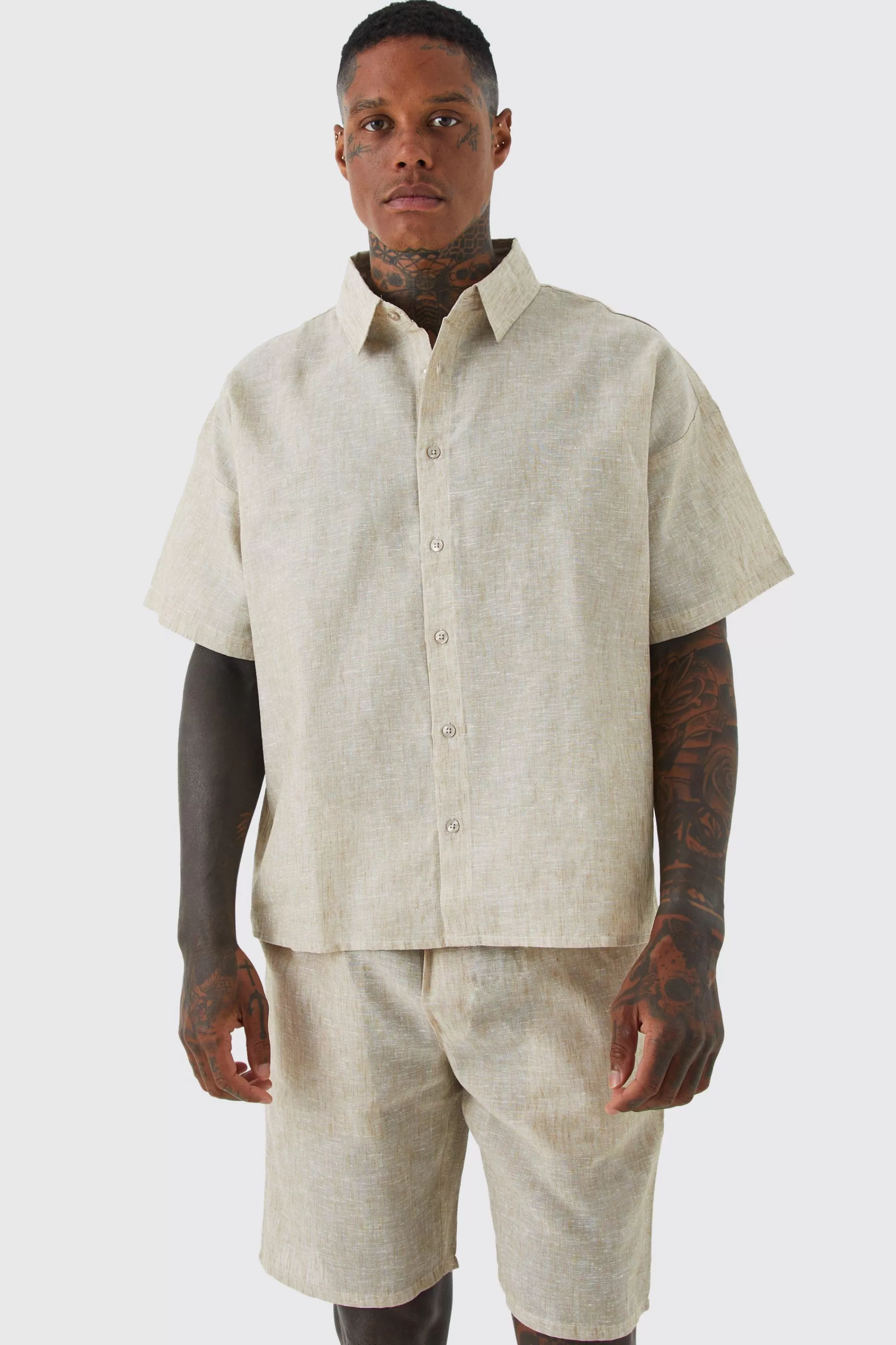 boohooMAN Boxy Linen Look Shirt And Short Set | UK