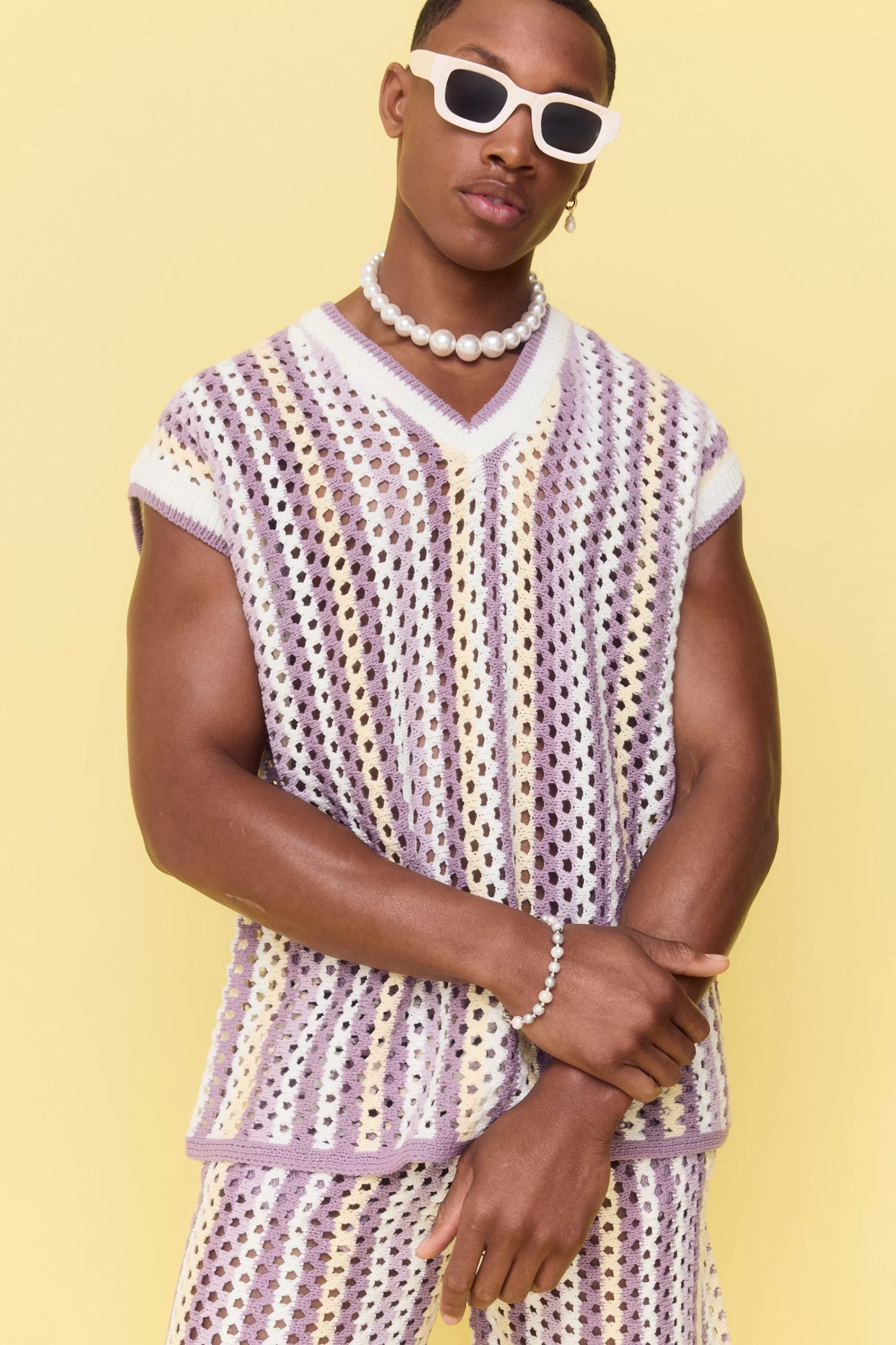 boohooMAN Boxy Oversized Open Stitch V Neck Strip Sweater Vest | UK