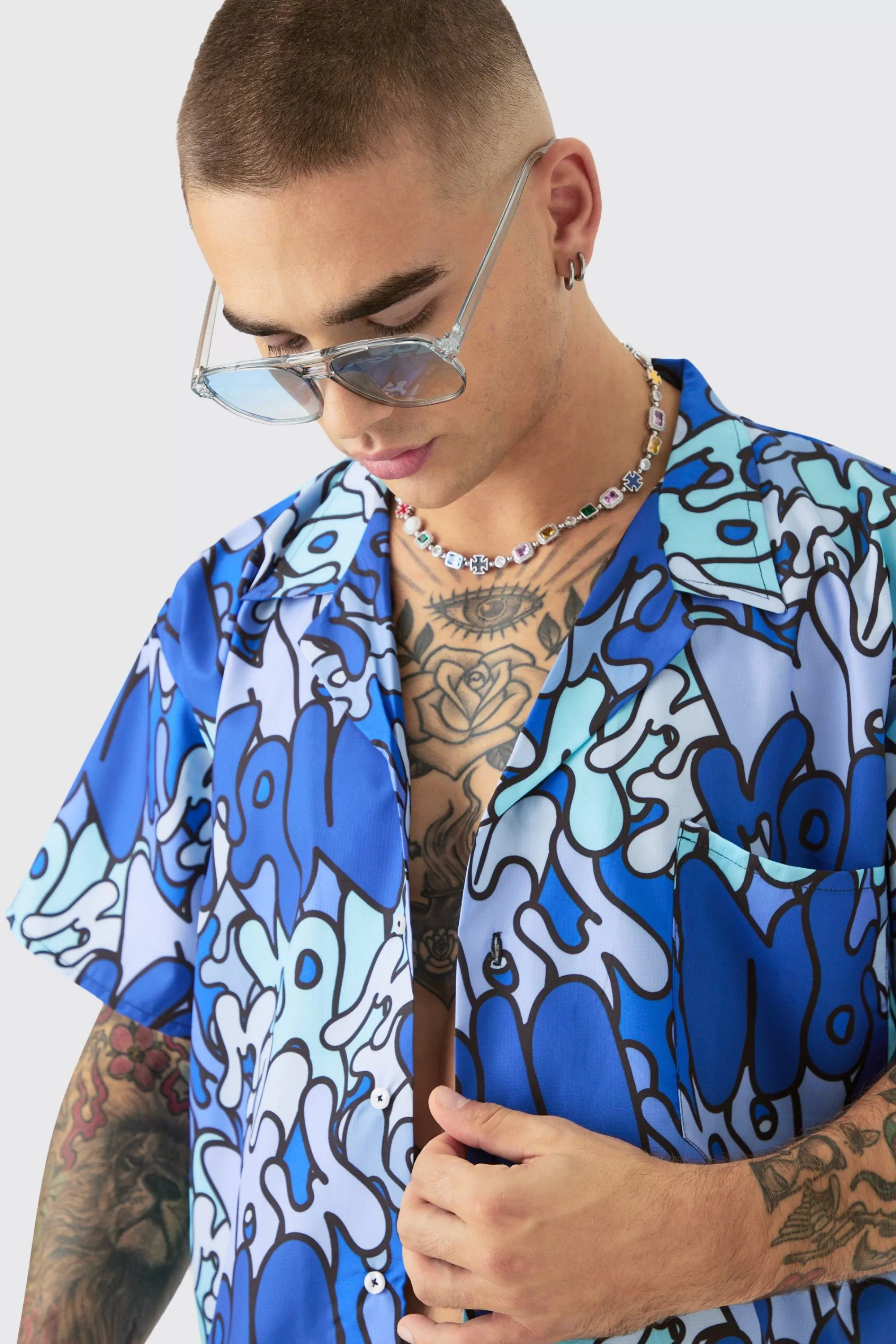 boohooMAN Boxy Ripstop Graffiti Shirt & Mid Swim Short Set | UK