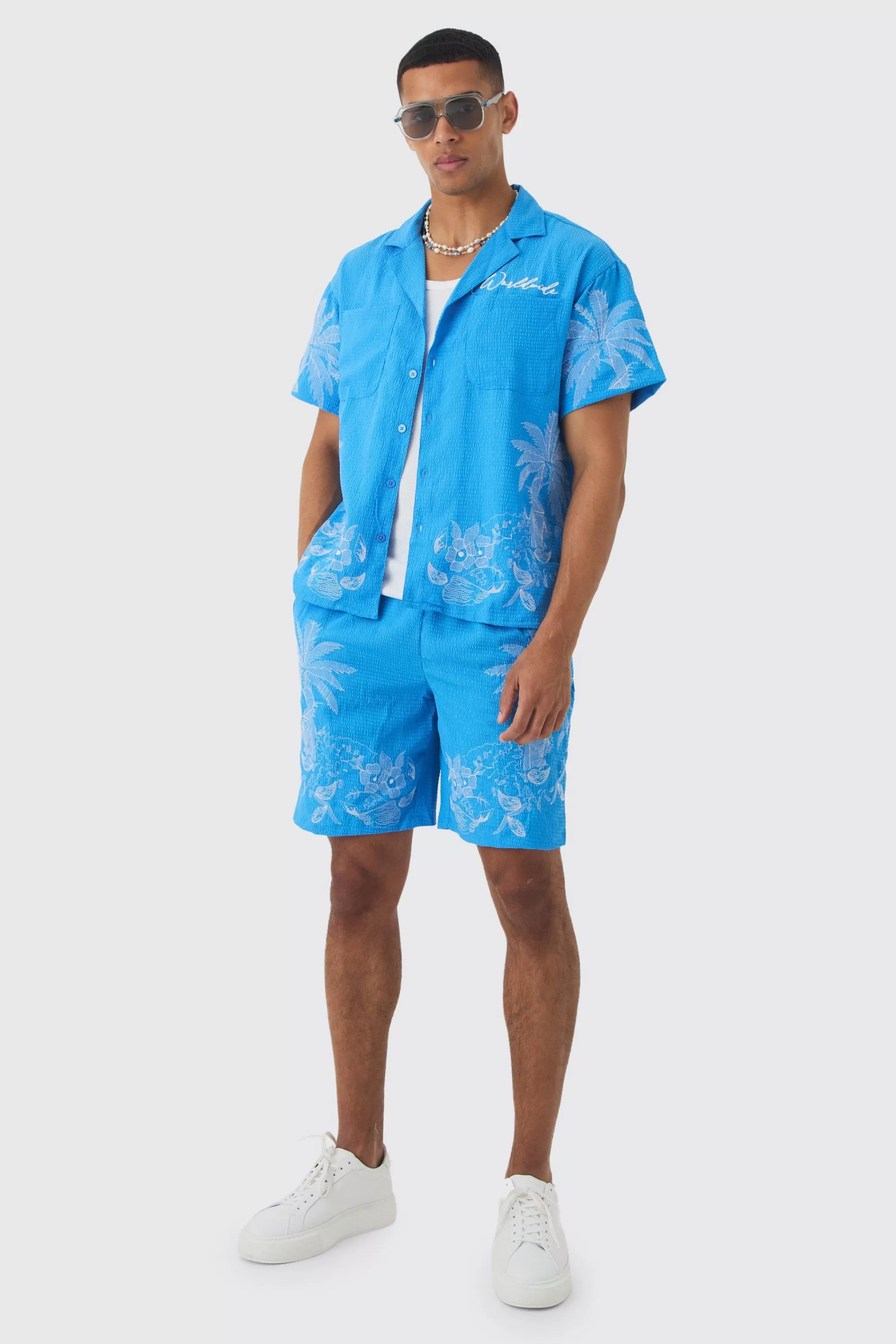 boohooMAN Boxy Seersucker Embroidered Floral Shirt & Short Set | UK