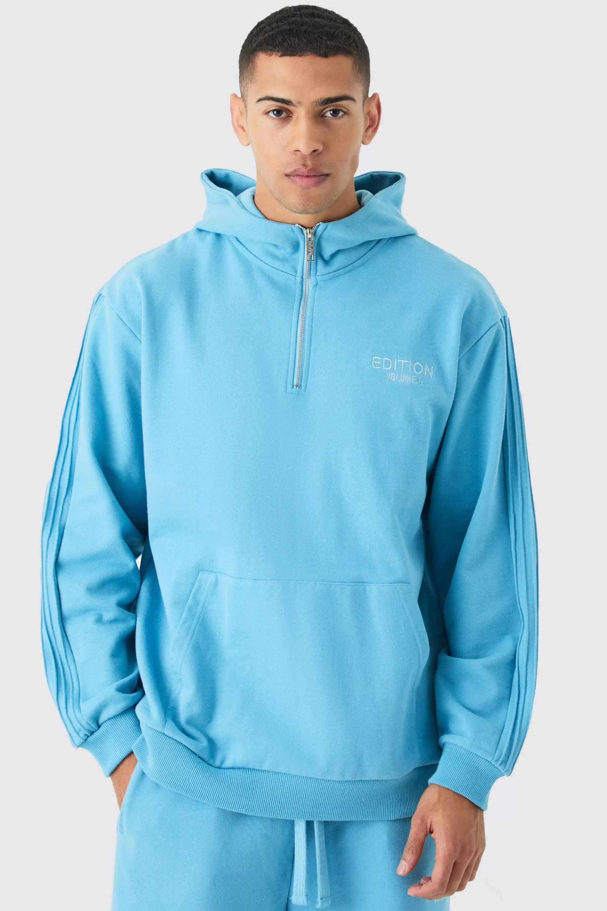 boohooMAN EDITION Oversized Heavyweight 1/4 Zip Pintuck Hoodie | UK