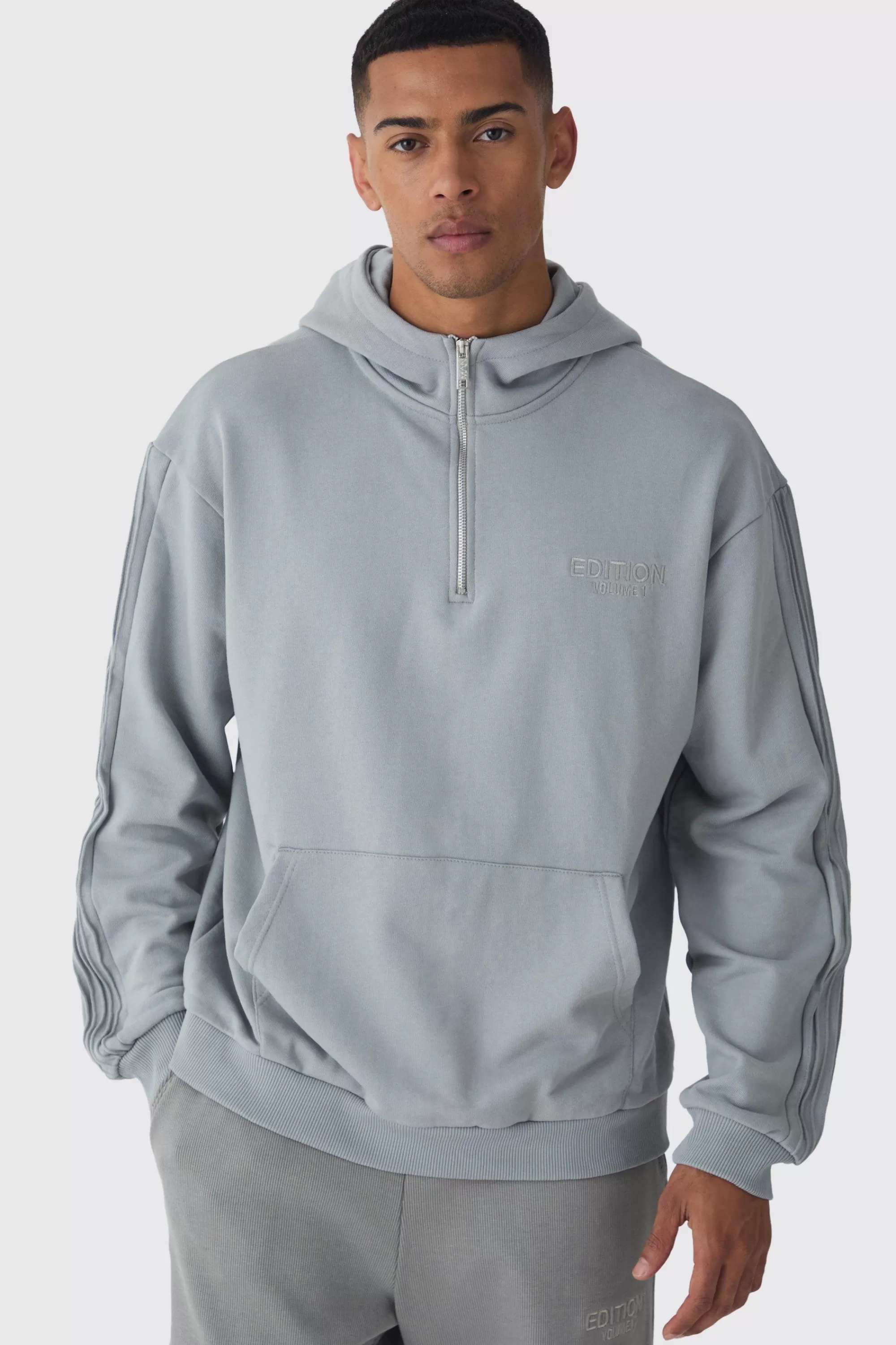 boohooMAN EDITION Oversized Heavyweight 1/4 Zip Pintuck Hoodie | UK