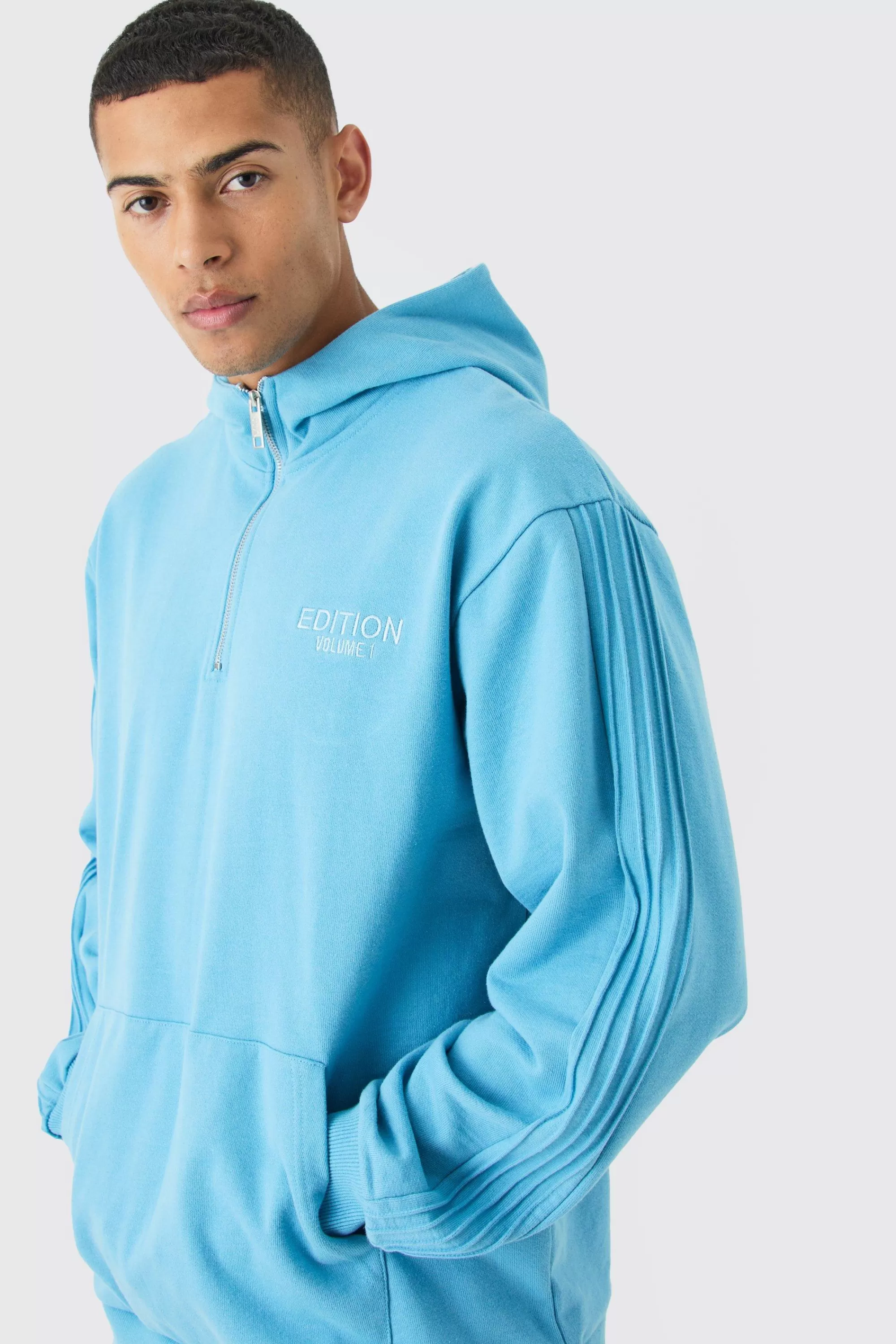 boohooMAN EDITION Oversized Heavyweight 1/4 Zip Pintuck Hoodie | UK