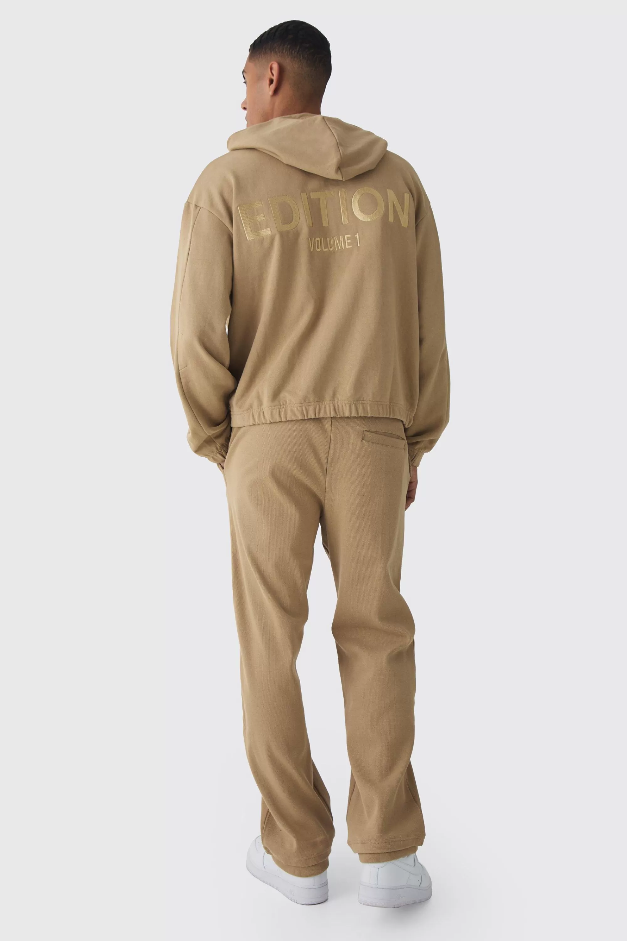 boohooMAN EDITION Straight Fit Ribbed Heavyweight Split Hem Jogger | UK