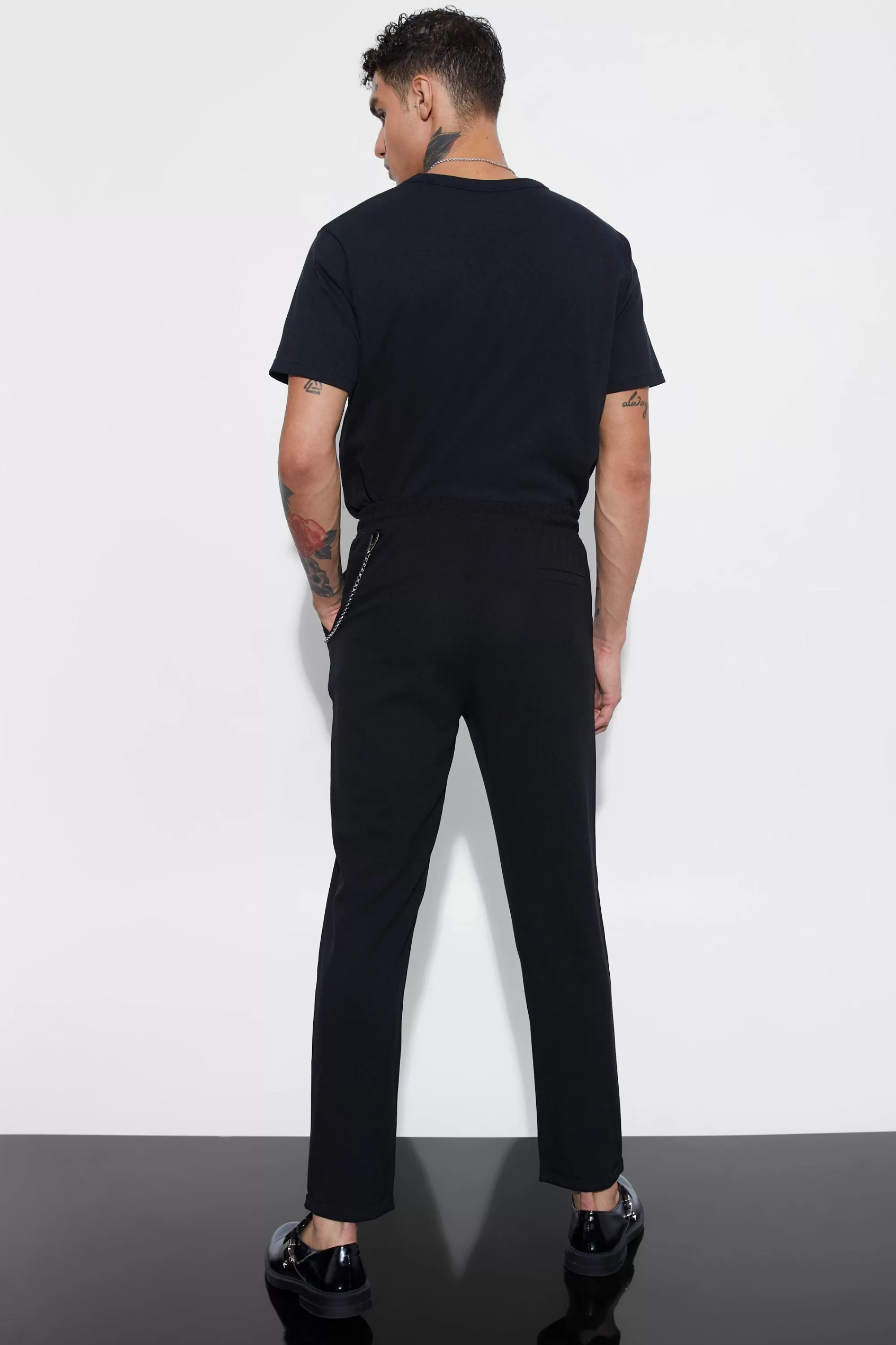 boohooMAN Elastic Waist Smart Trouser With Chain Detail | UK