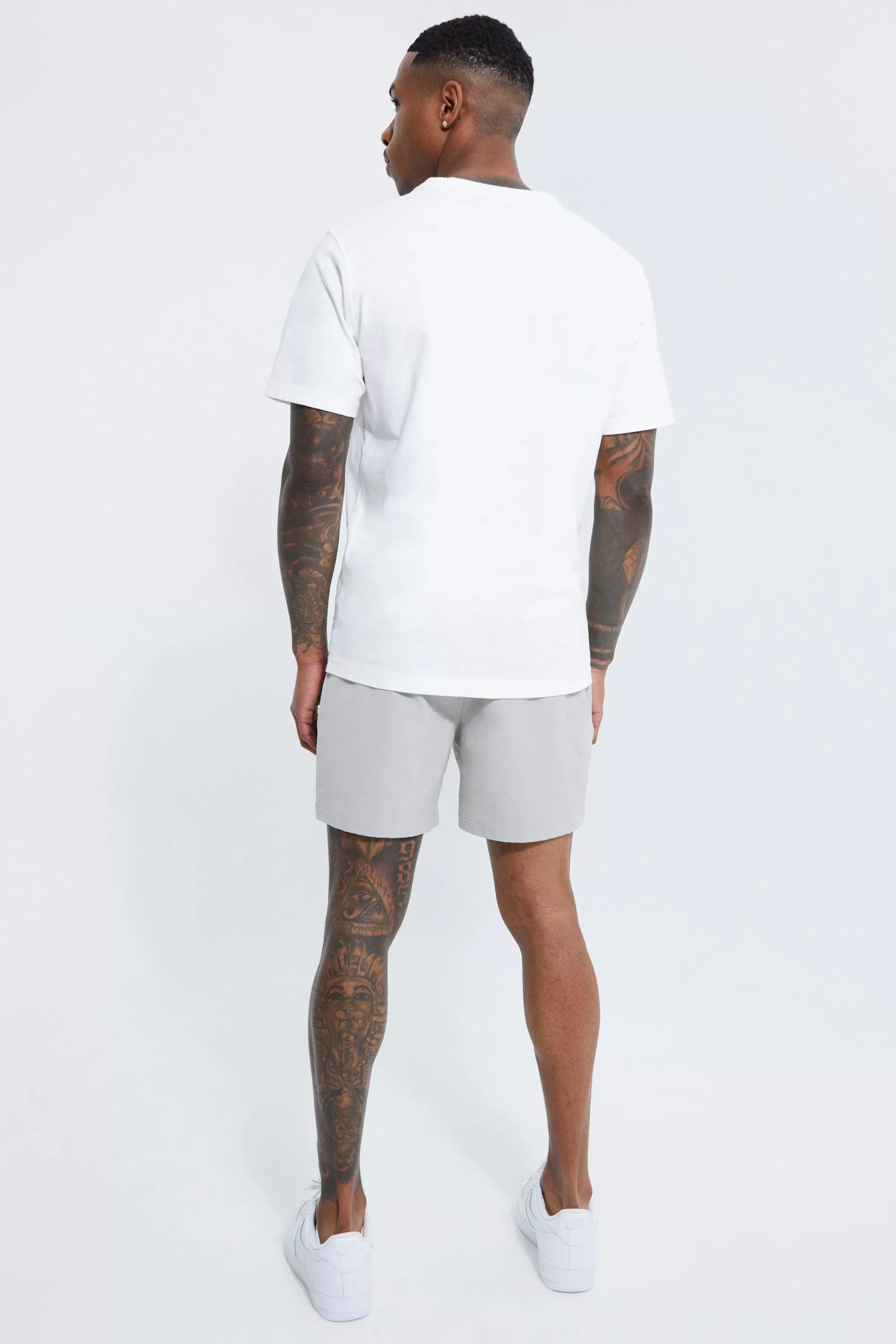 boohooMAN Elasticated Comfort Fit Stretch Short | UK