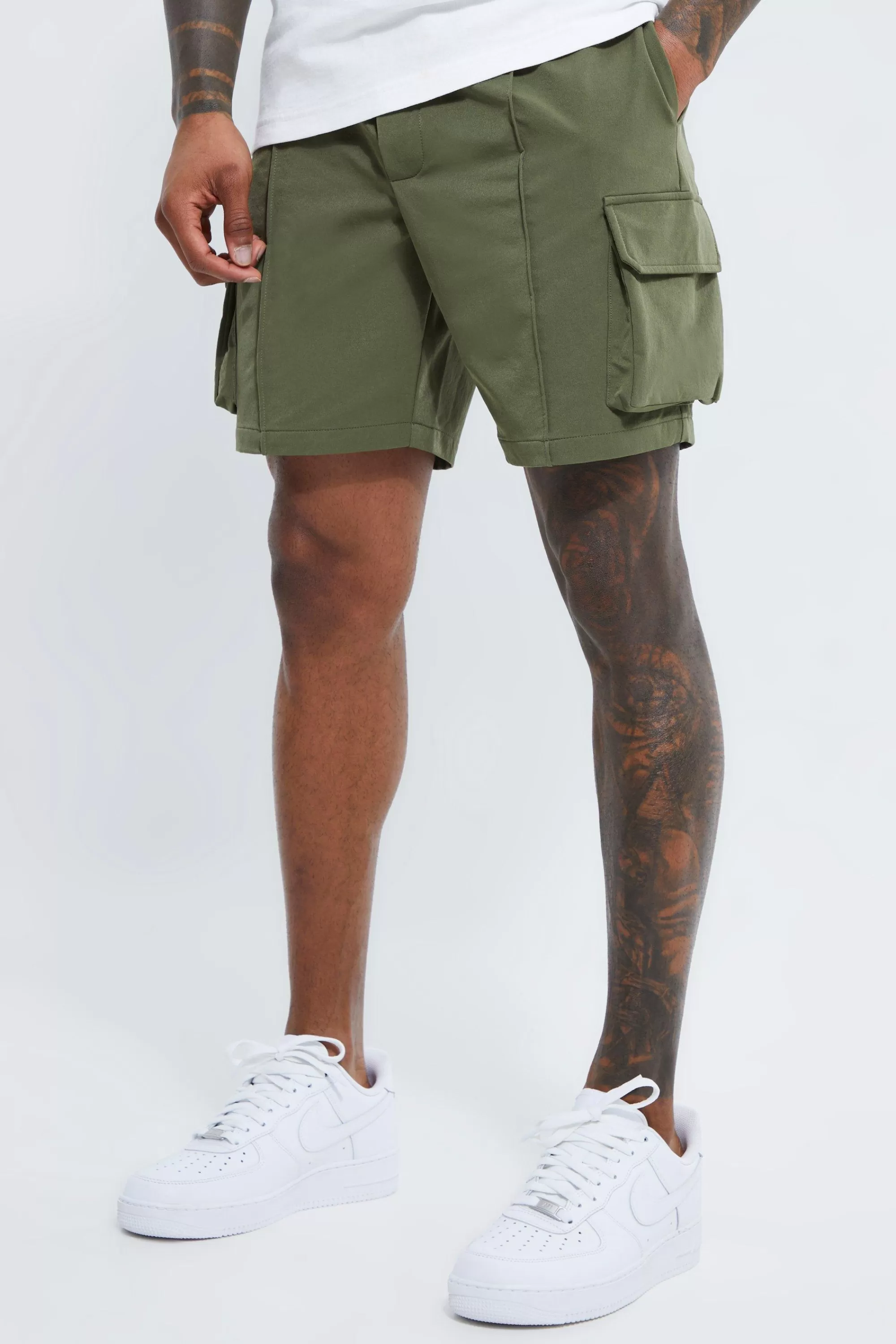 boohooMAN Elasticated Slim Cargo Short With Pintuck | UK