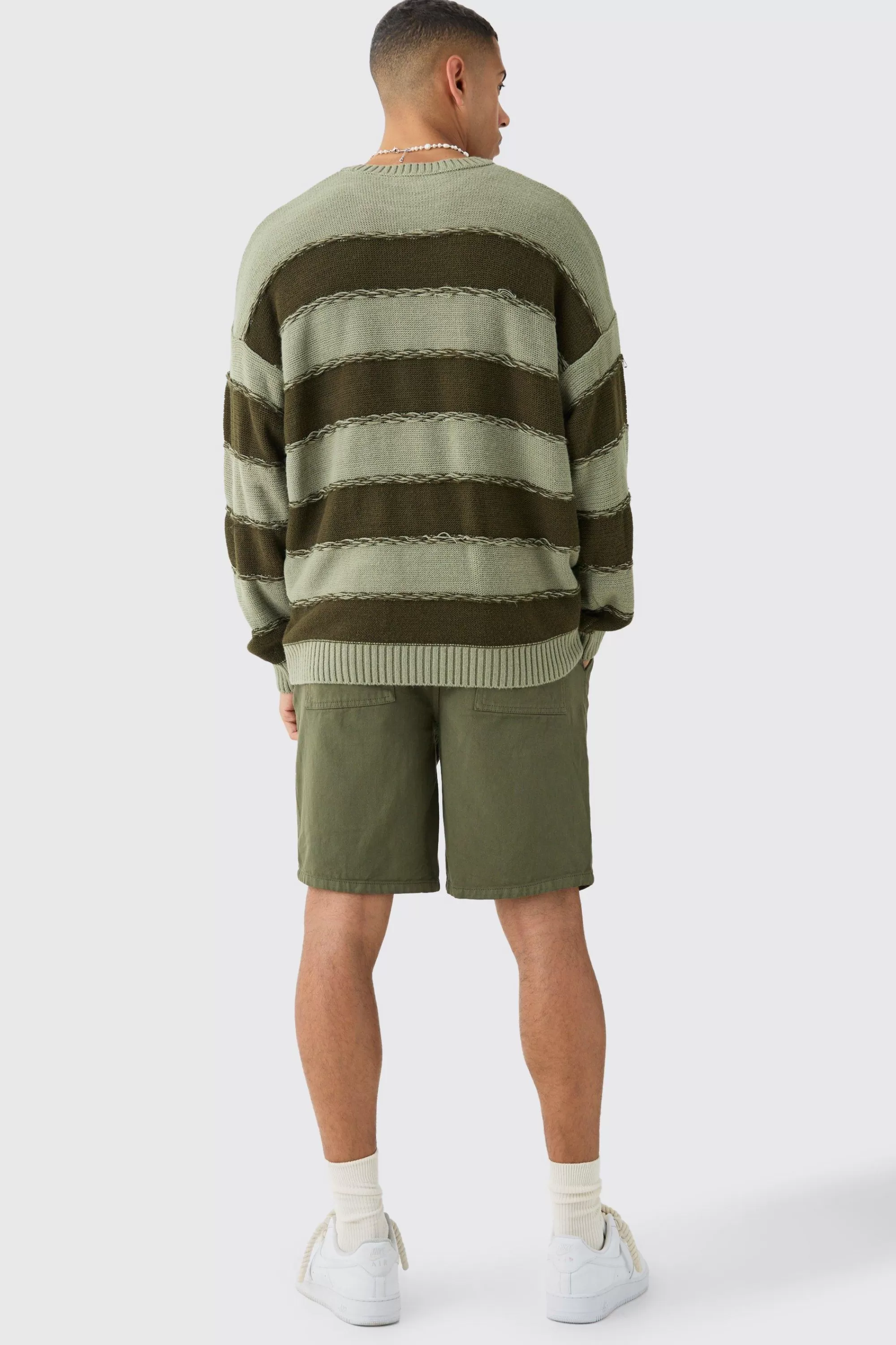 boohooMAN Elasticated Waist Drawcord Detail Relaxed Fit Shorts In | UK