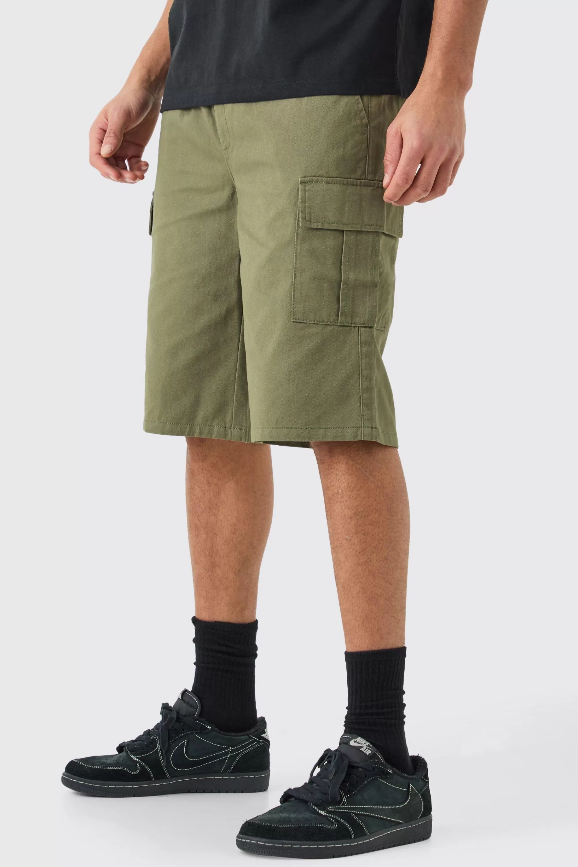 boohooMAN Elasticated Waist Relaxed Fit Longer Length Cargo Shorts | UK