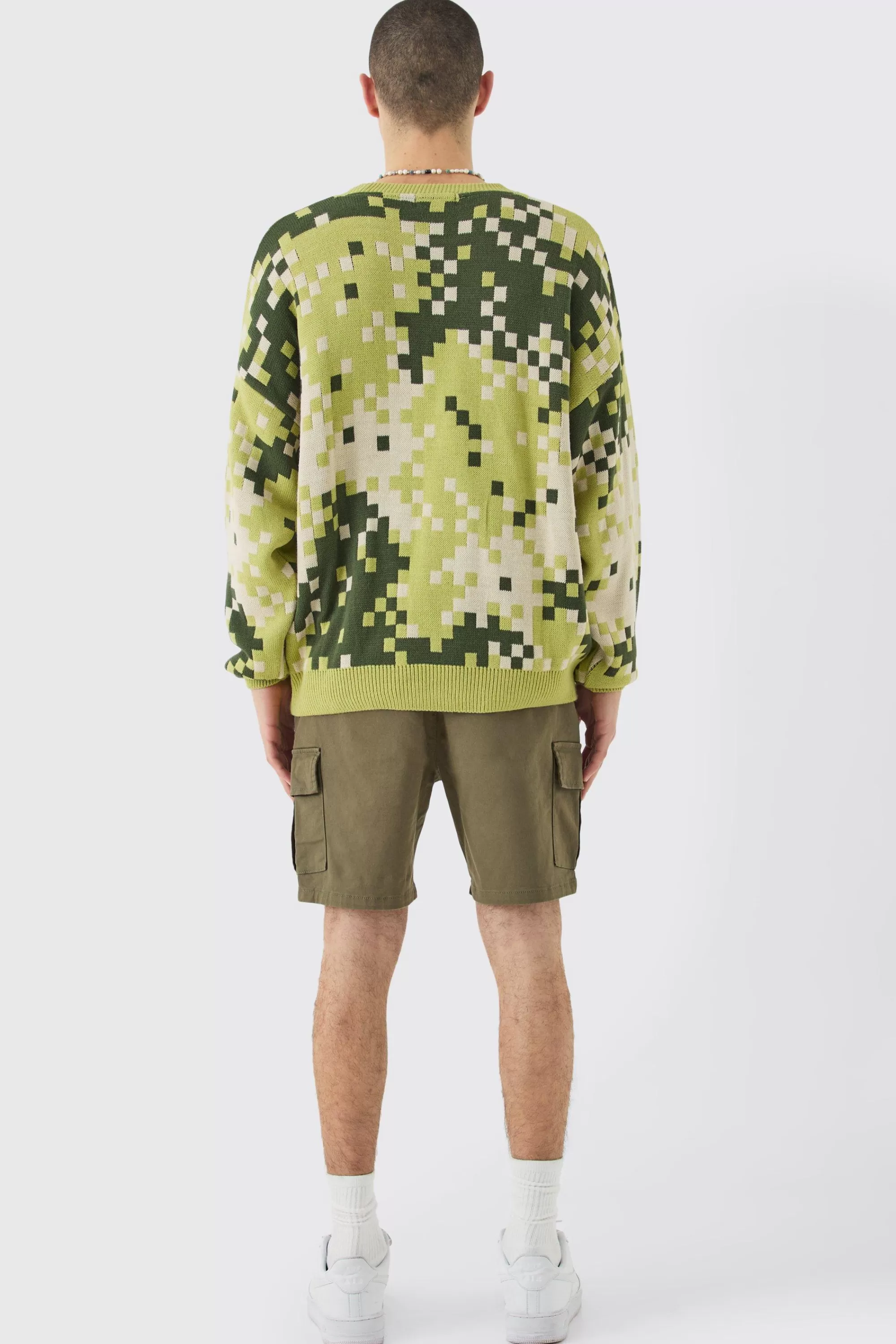 boohooMAN Elasticated Waist Skinny Fit Cargo Shorts | UK