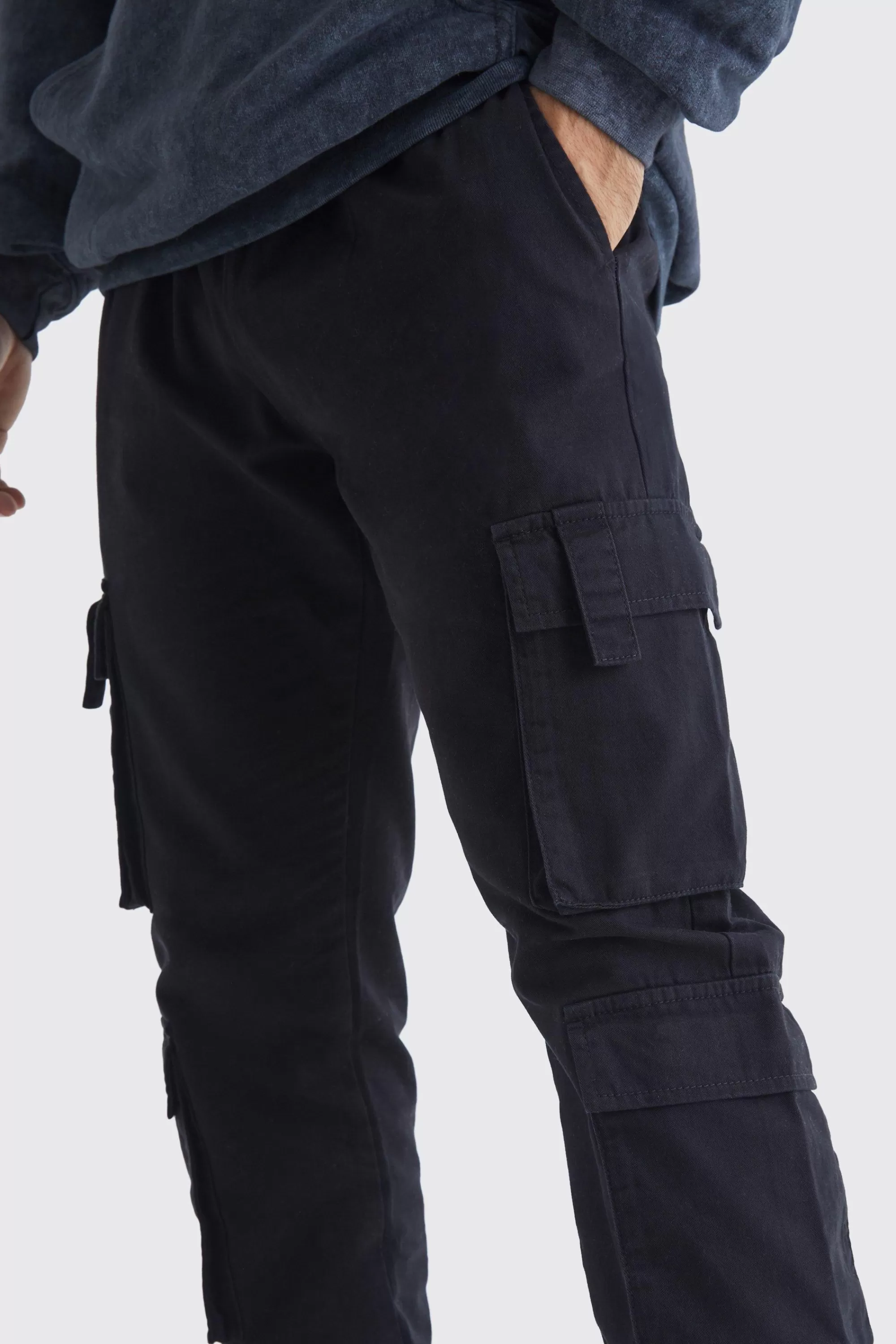 boohooMAN Elasticated Waist Multi Cargo Pocket Slim Fit Jogger | UK