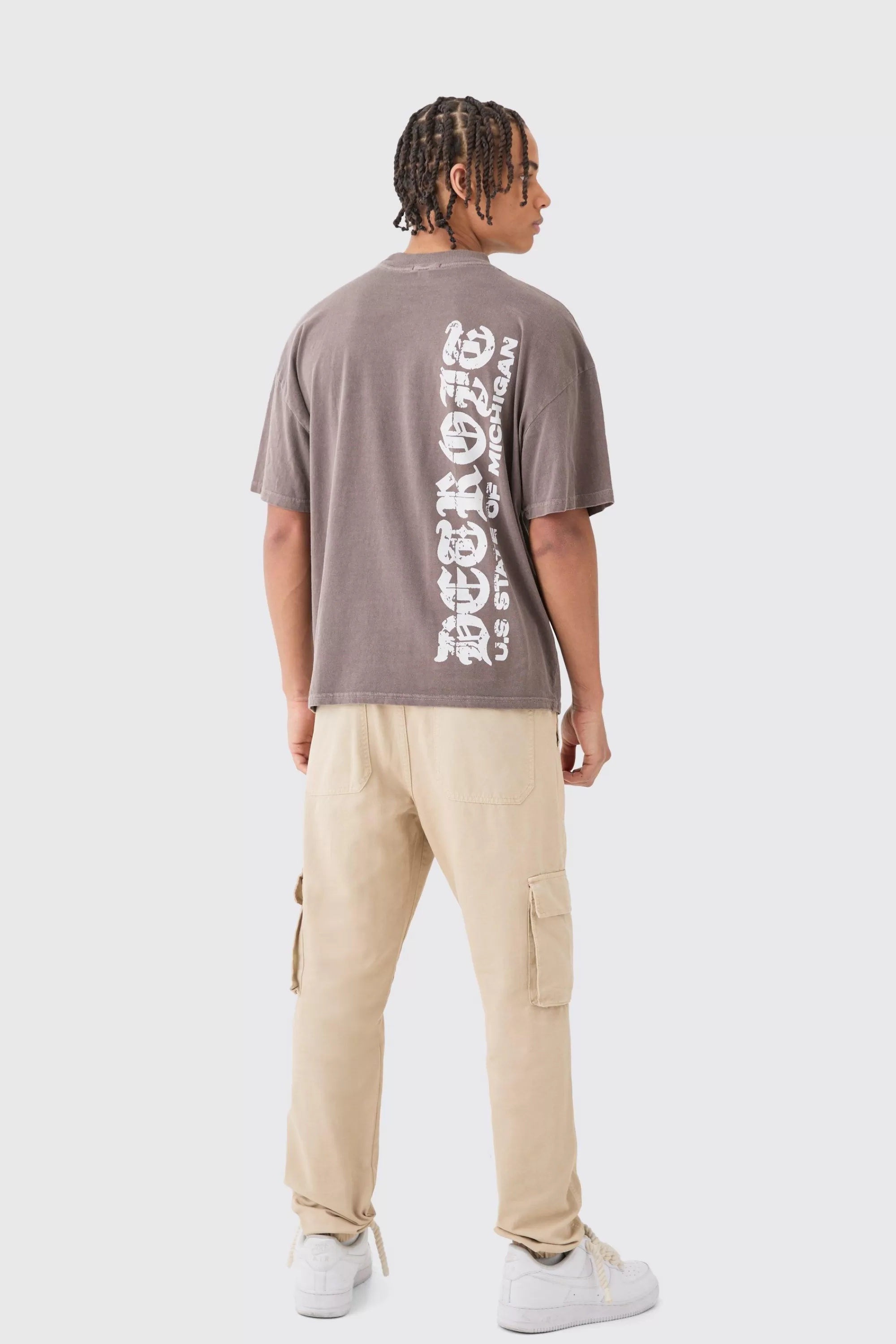 boohooMAN Elasticated Waist Slim Fit Branded Cargo Jogger | UK