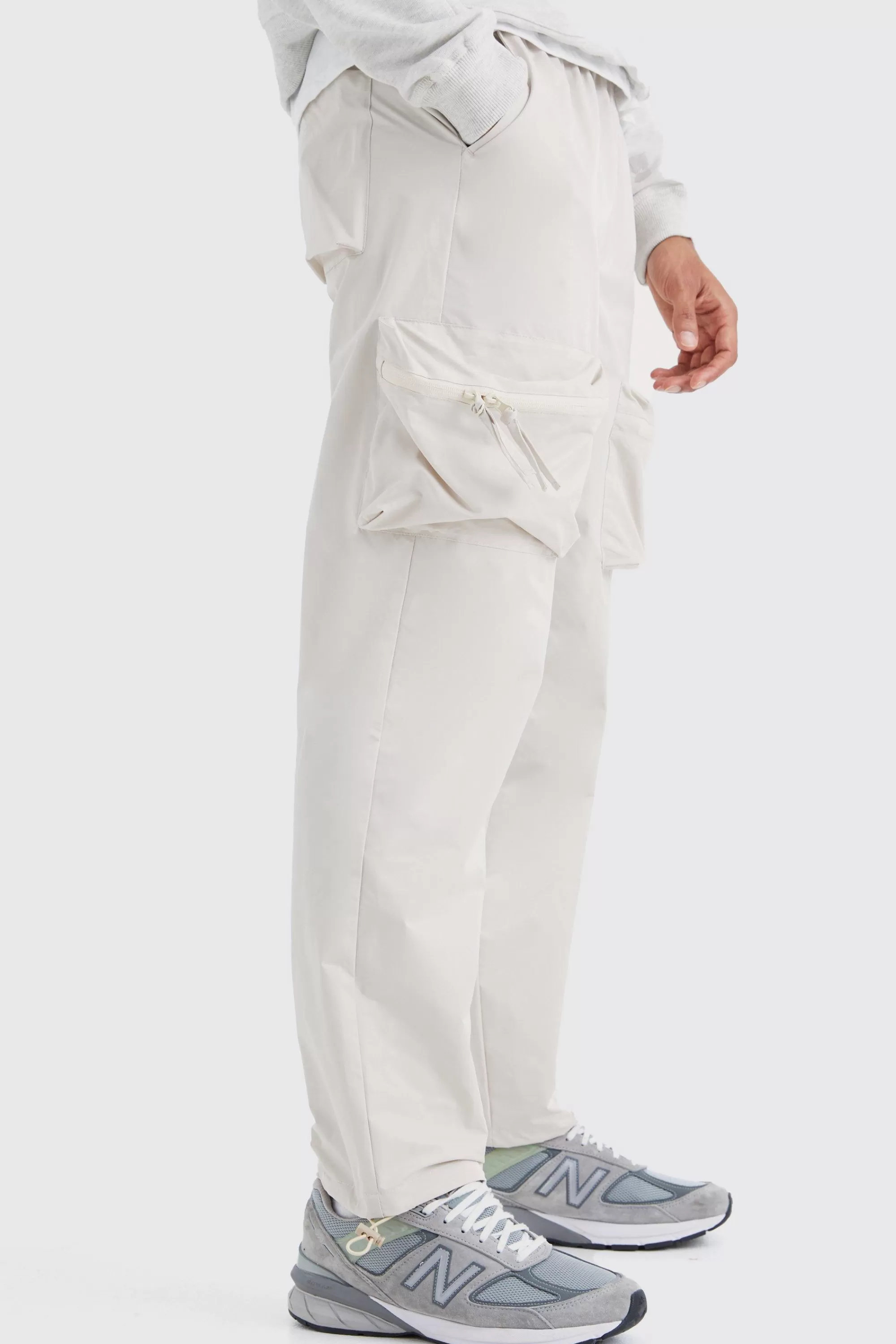 boohooMAN Elasticated Waist Straight Leg 3d Cargo Trousers | UK