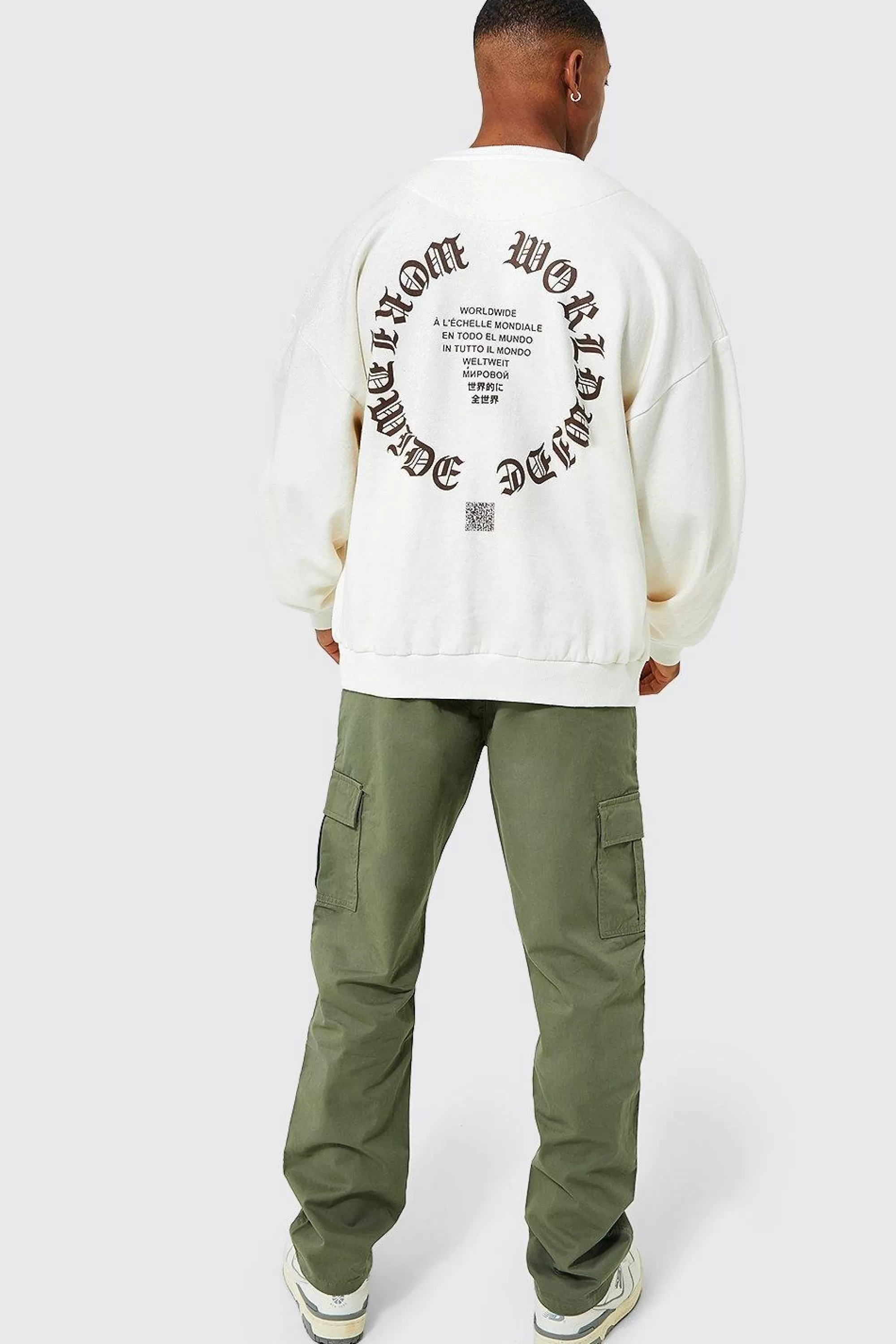 boohooMAN Elasticated Waist Straight Leg Twill Cargo Trouser | UK
