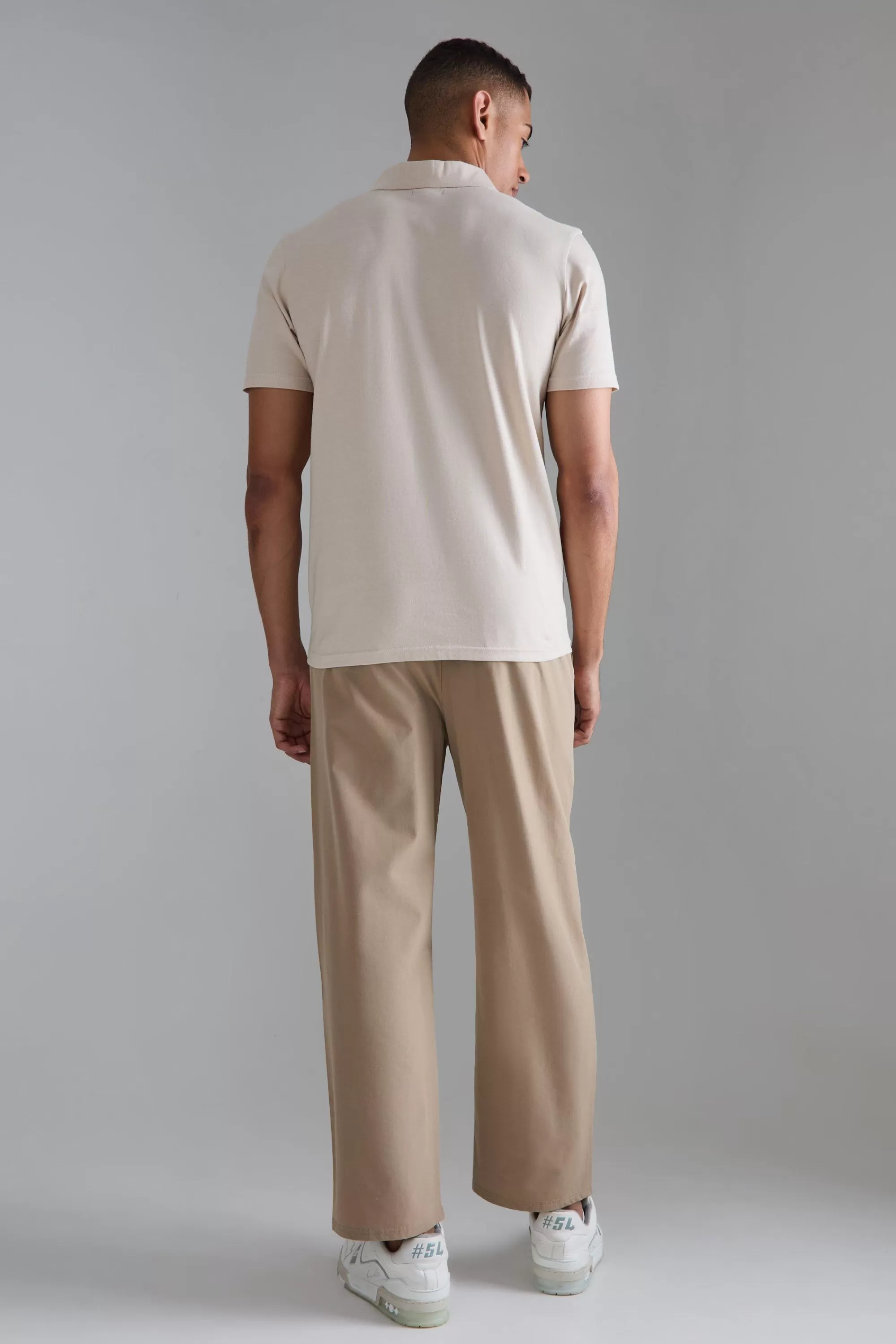 boohooMAN Elasticated Waist Technical Stretch Relaxed Cropped Trouser | UK