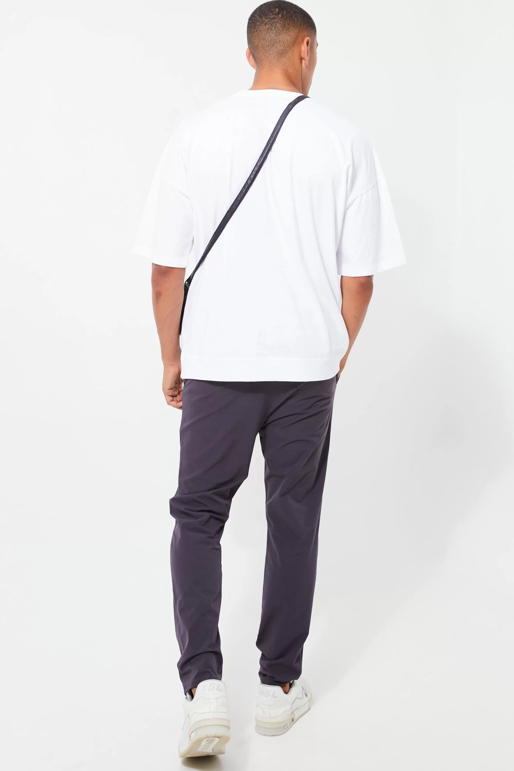 boohooMAN Elasticated Waist Technical Stretch Slim Trouser | UK