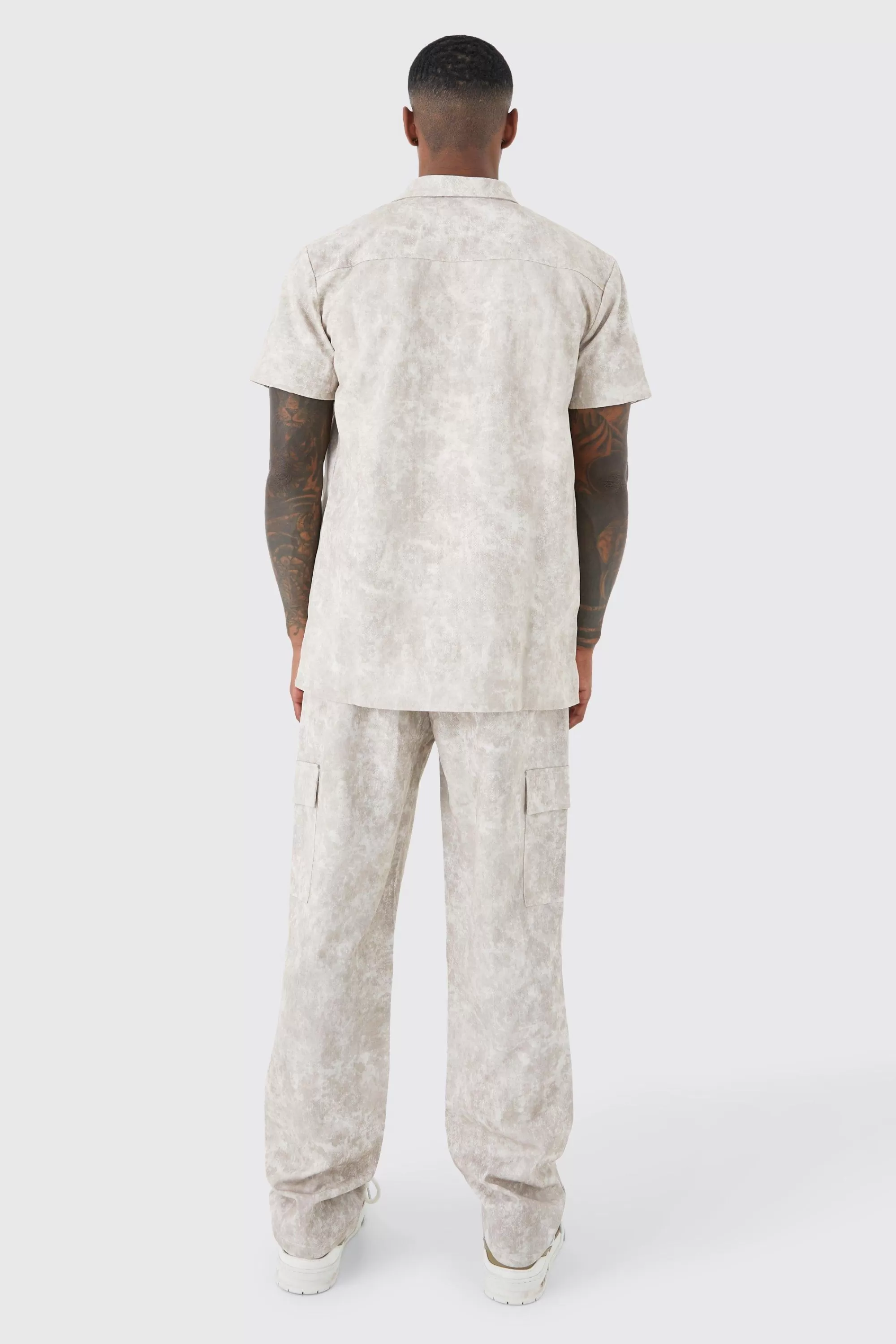 boohooMAN Elasticated Waistband Camo Cargo Trouser | UK