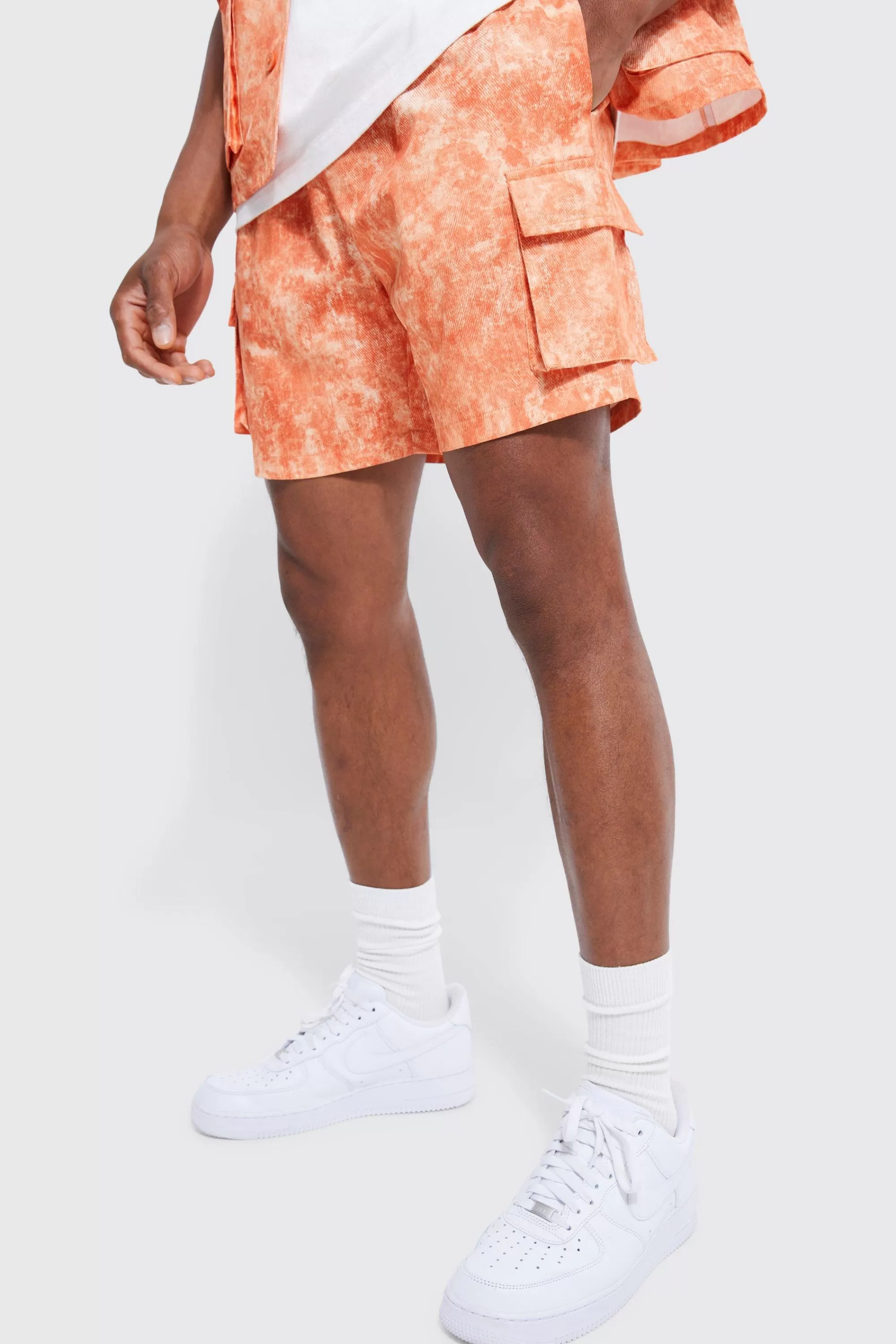 boohooMAN Elasticated Waistband Cargo Short | UK