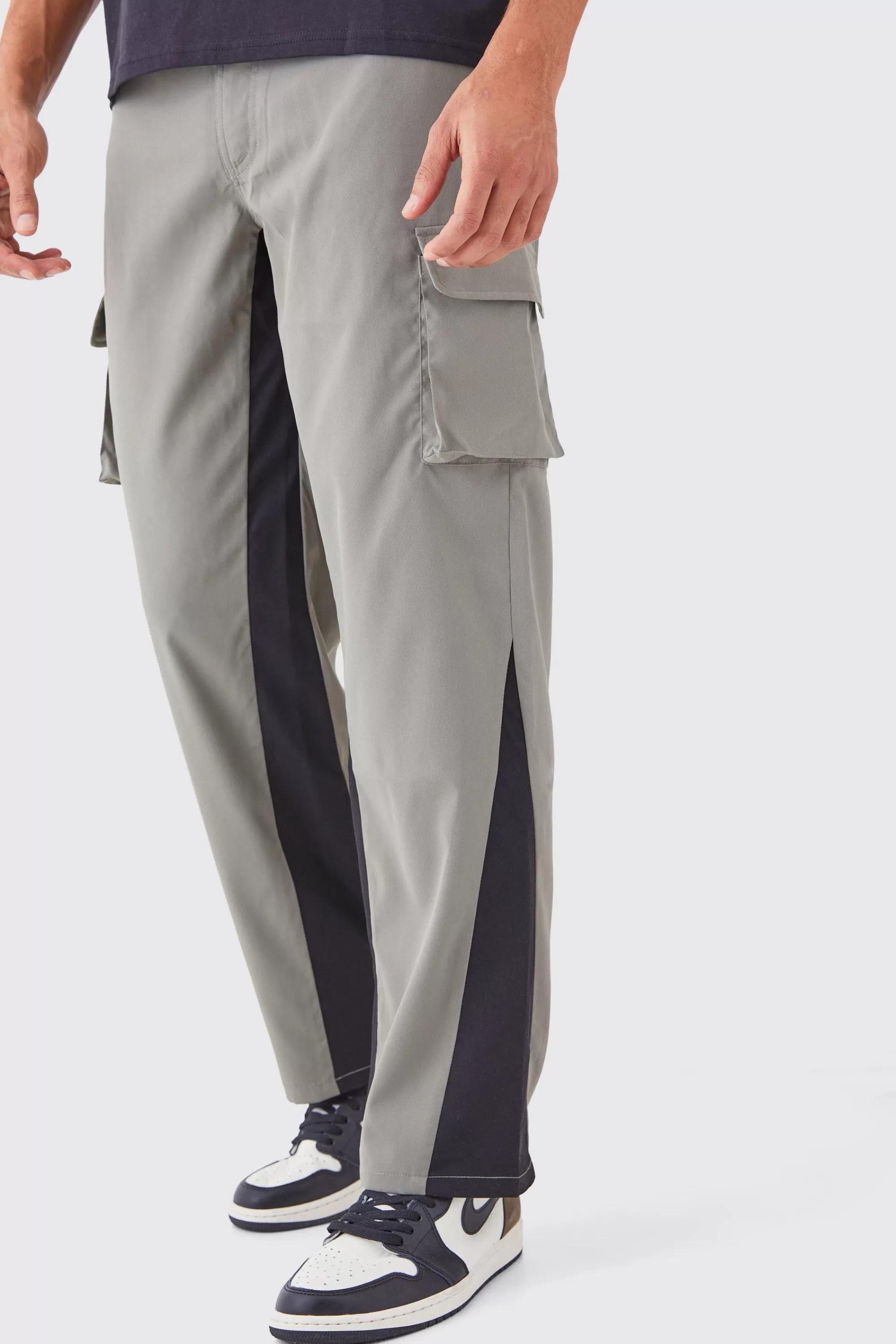 boohooMAN Fixed Waist Gusset Relaxed Trouser | UK