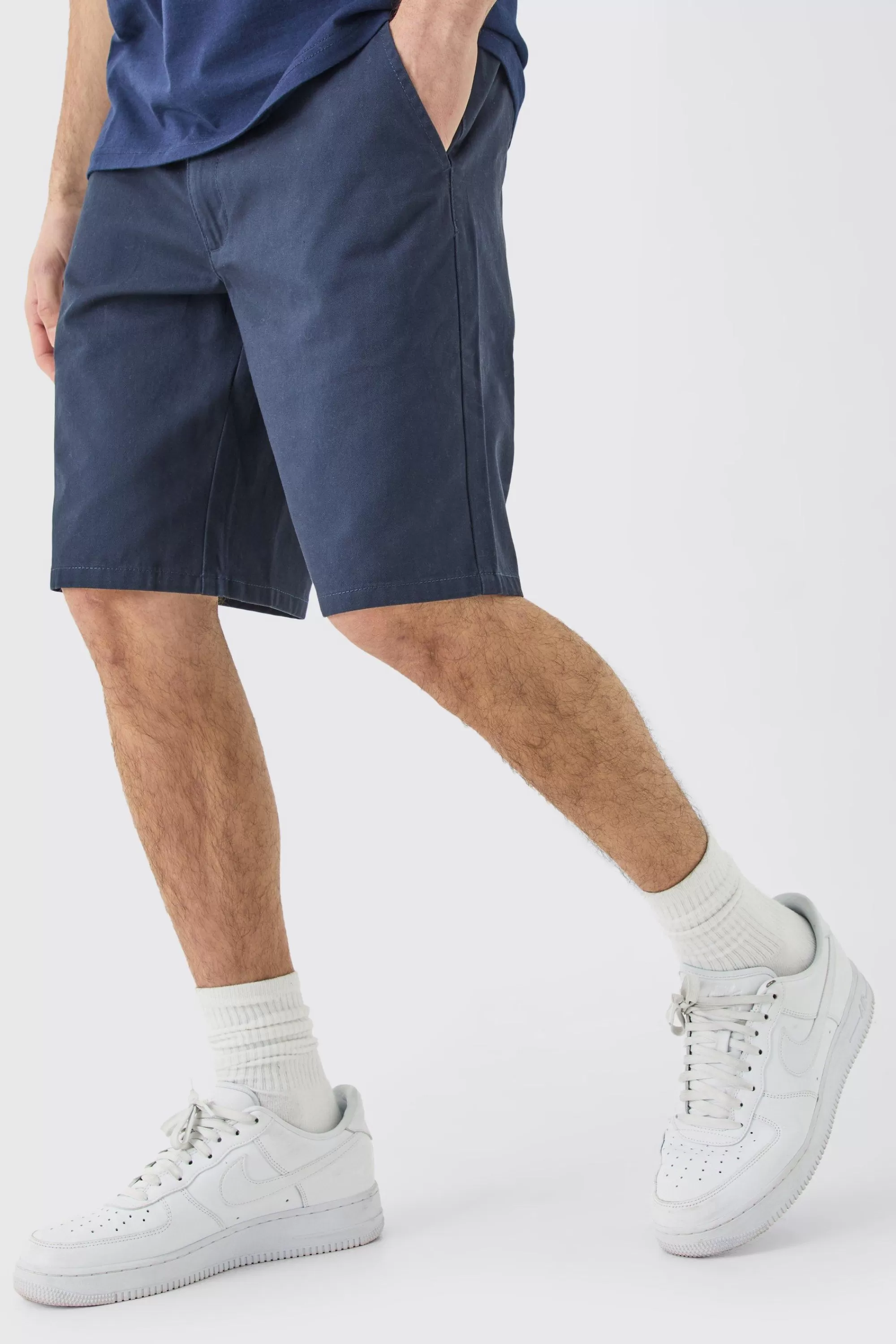 boohooMAN Fixed Waist Relaxed Fit Short Shorts | UK