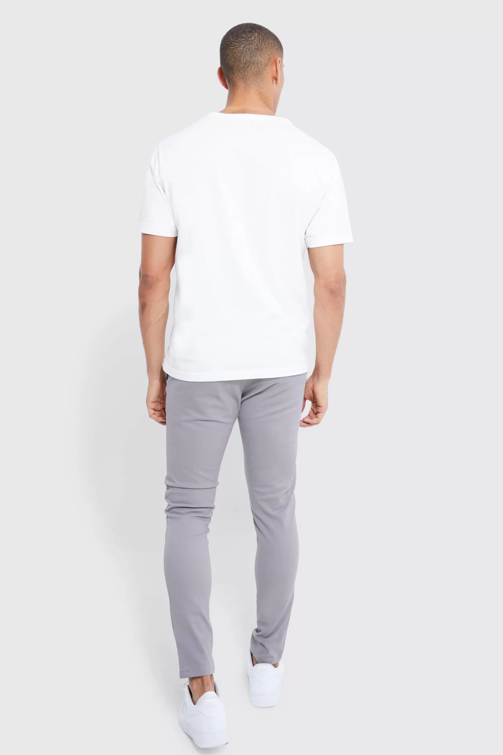 boohooMAN Fixed Waist Skinny Chino Trouser | UK