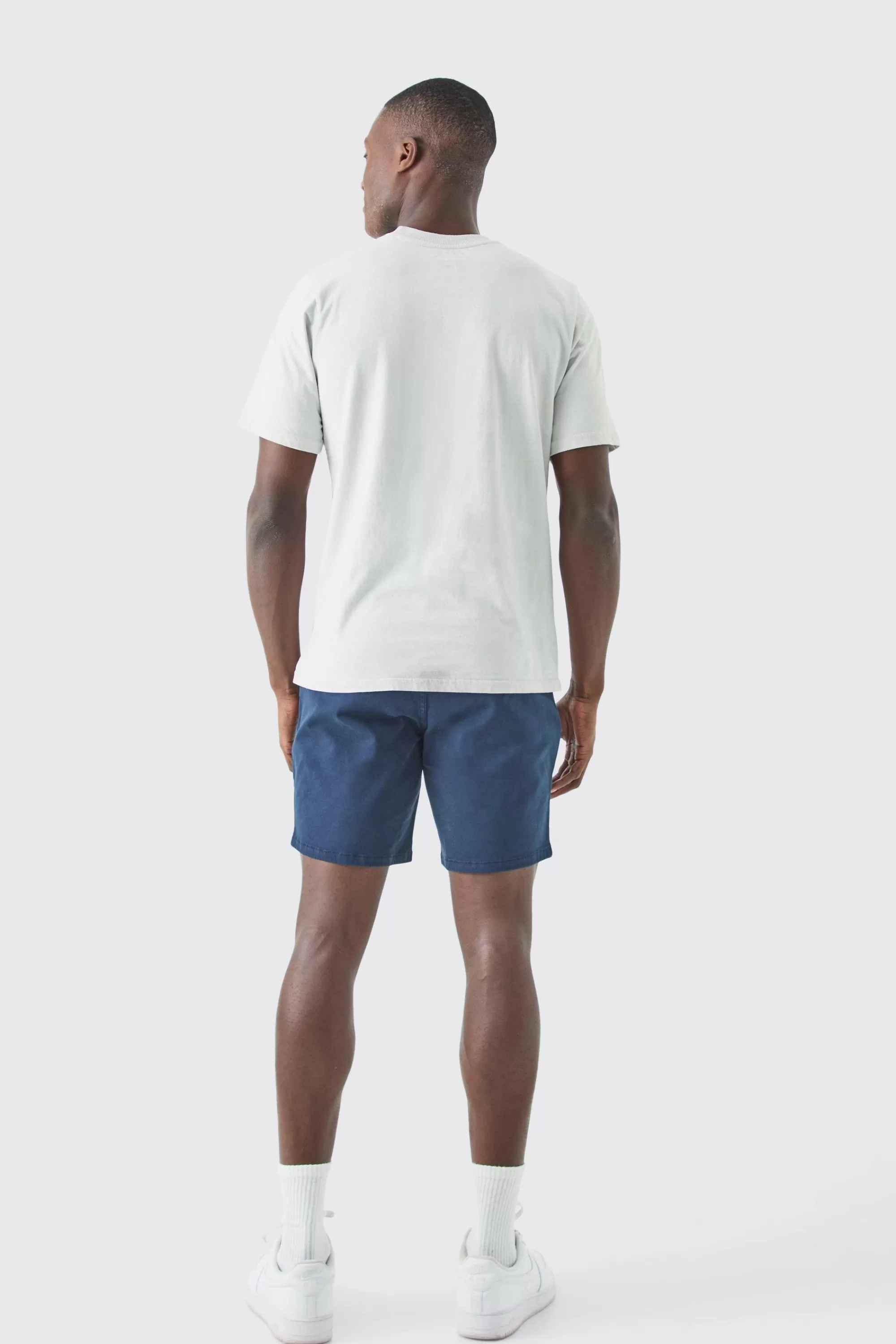 boohooMAN Fixed Waist Skinny Fit Chino Shorts | UK