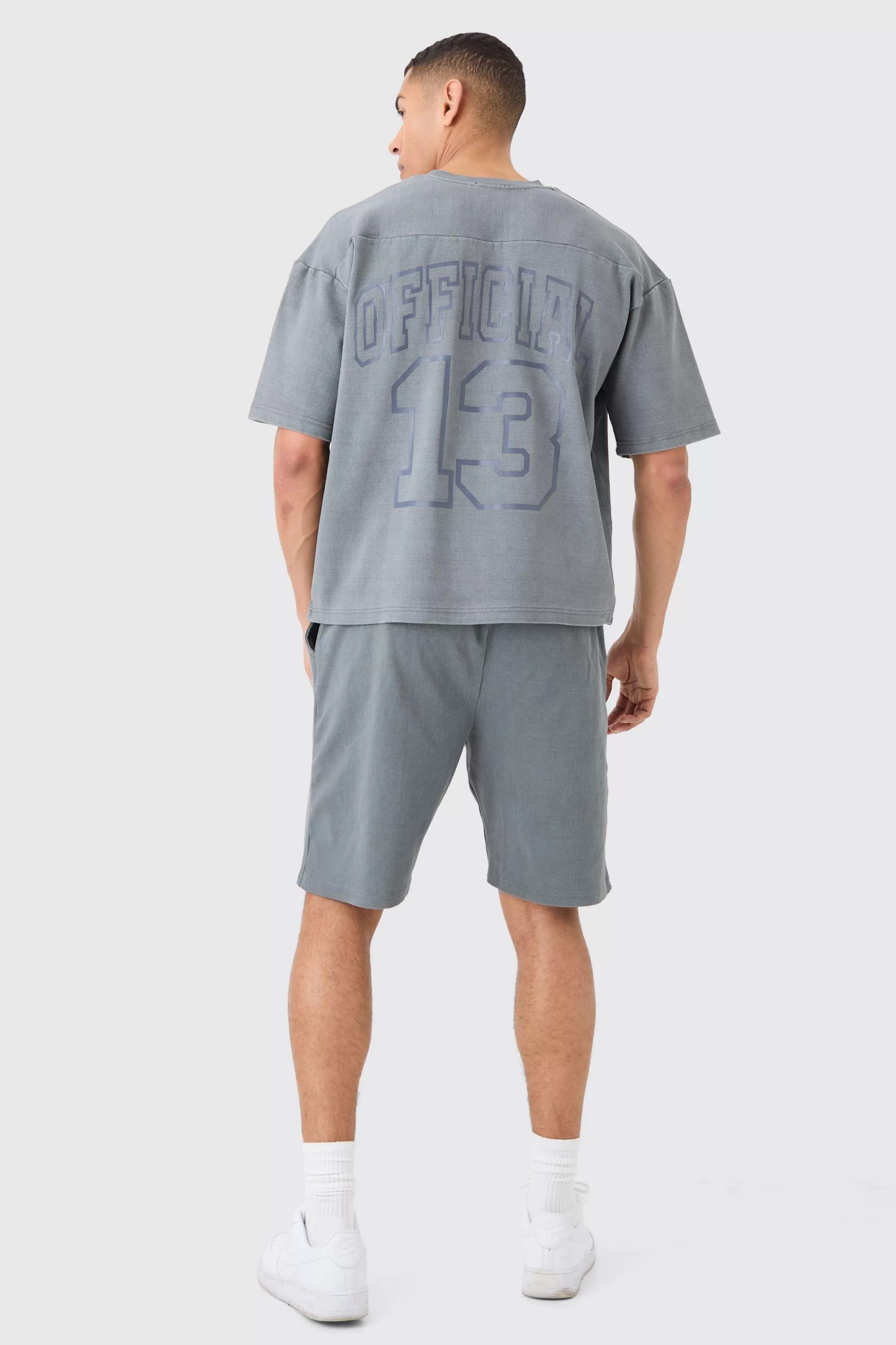 boohooMAN Heavyweight Ribbed Washed Short Sleeve Sweatshirt & Short Set | UK