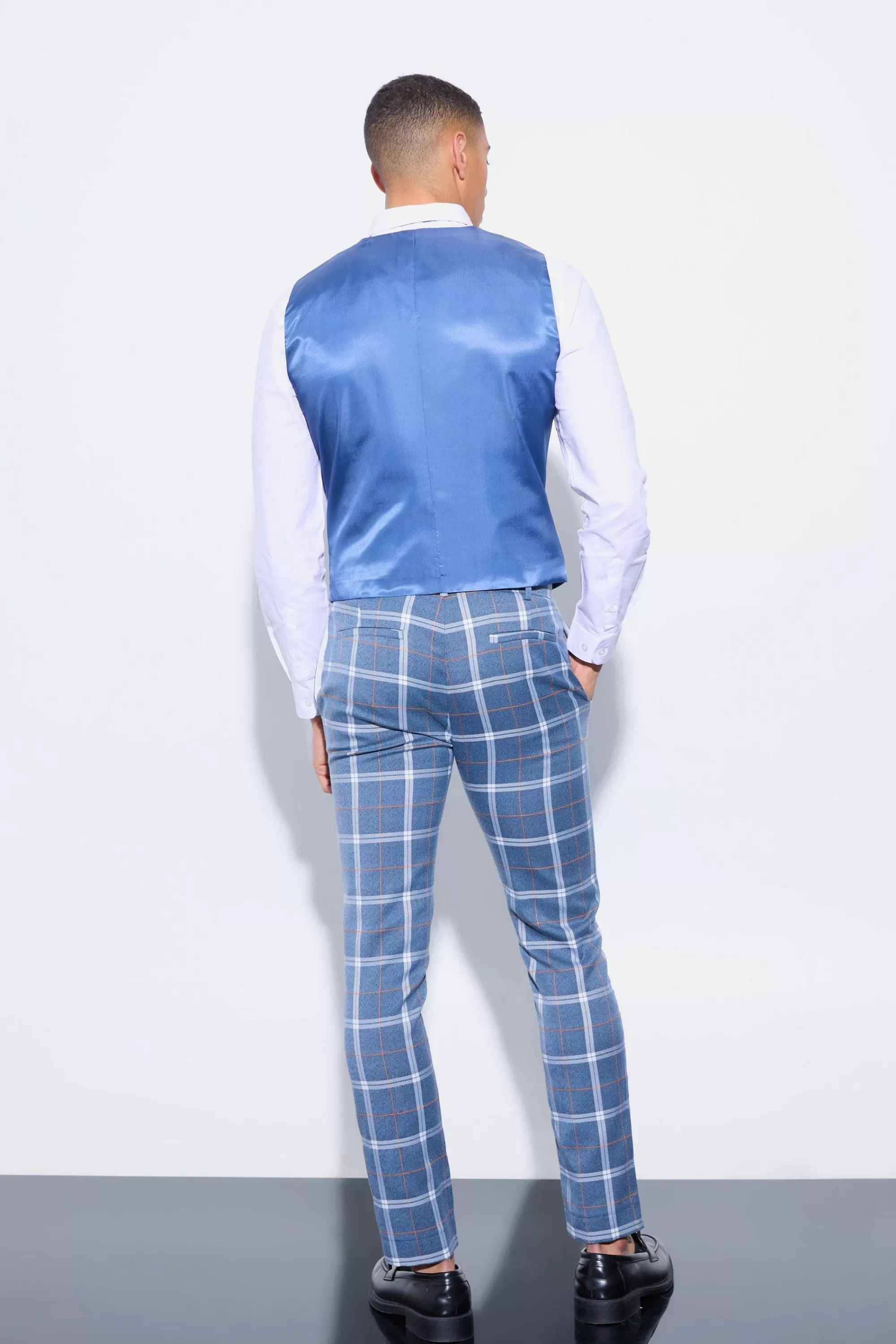 boohooMAN Herringbone Check Contrast Sleeve Panel Fitted Suit | UK