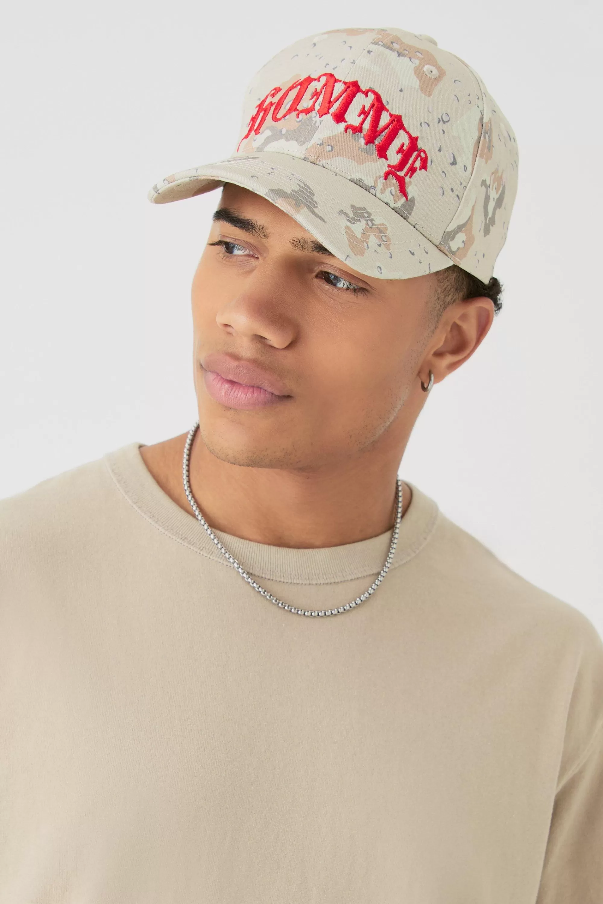 boohooMAN Homme Camo Cap In | UK