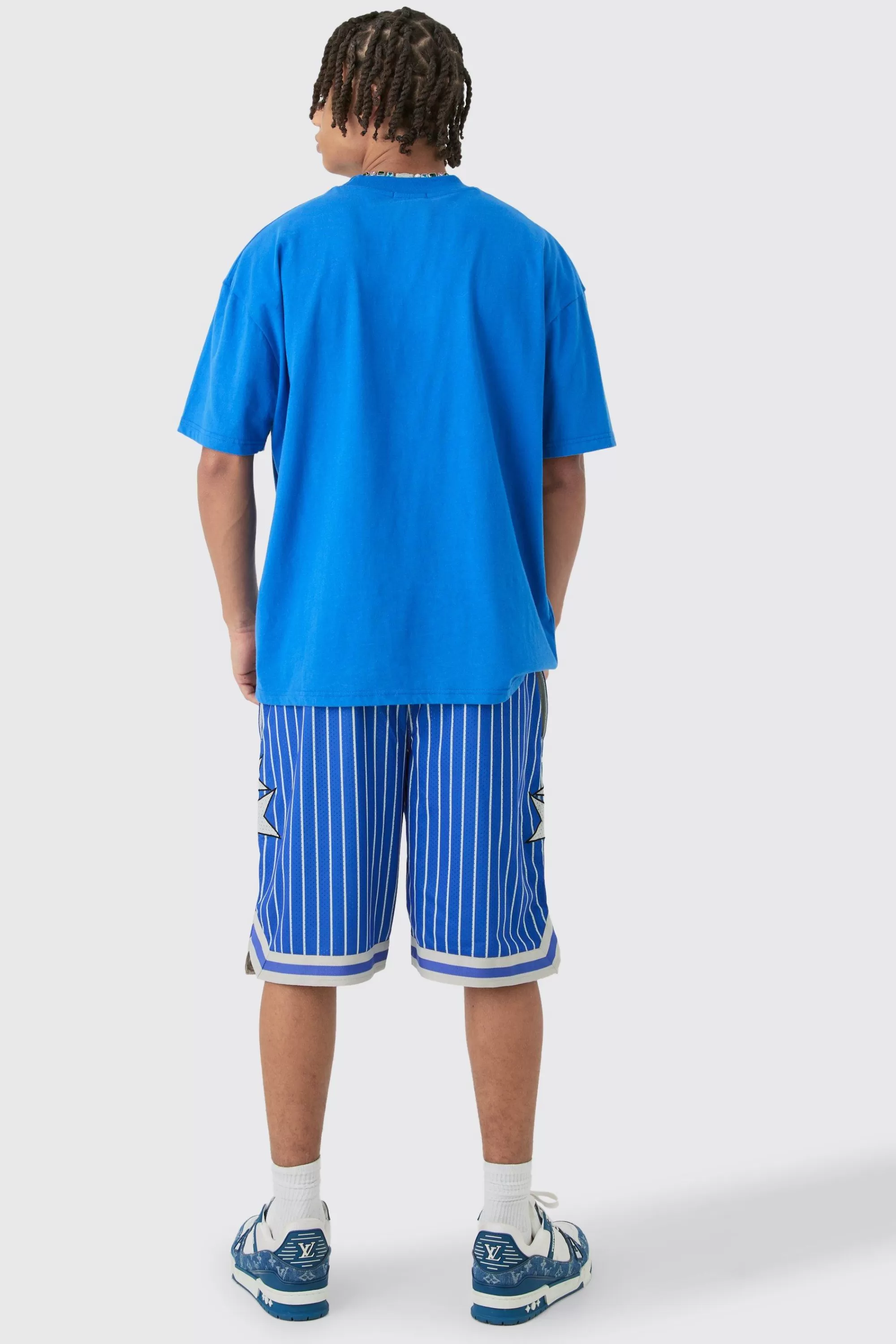 boohooMAN Loose Fit Basketball Stripe Mesh Shorts | UK