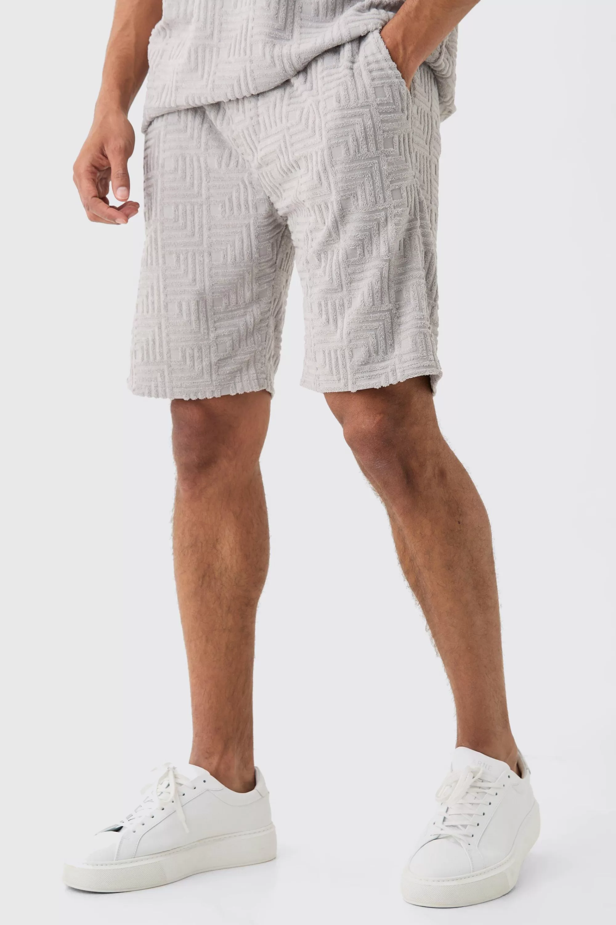 boohooMAN Loose Fit Geo Towelling Jacquard Shorts | UK