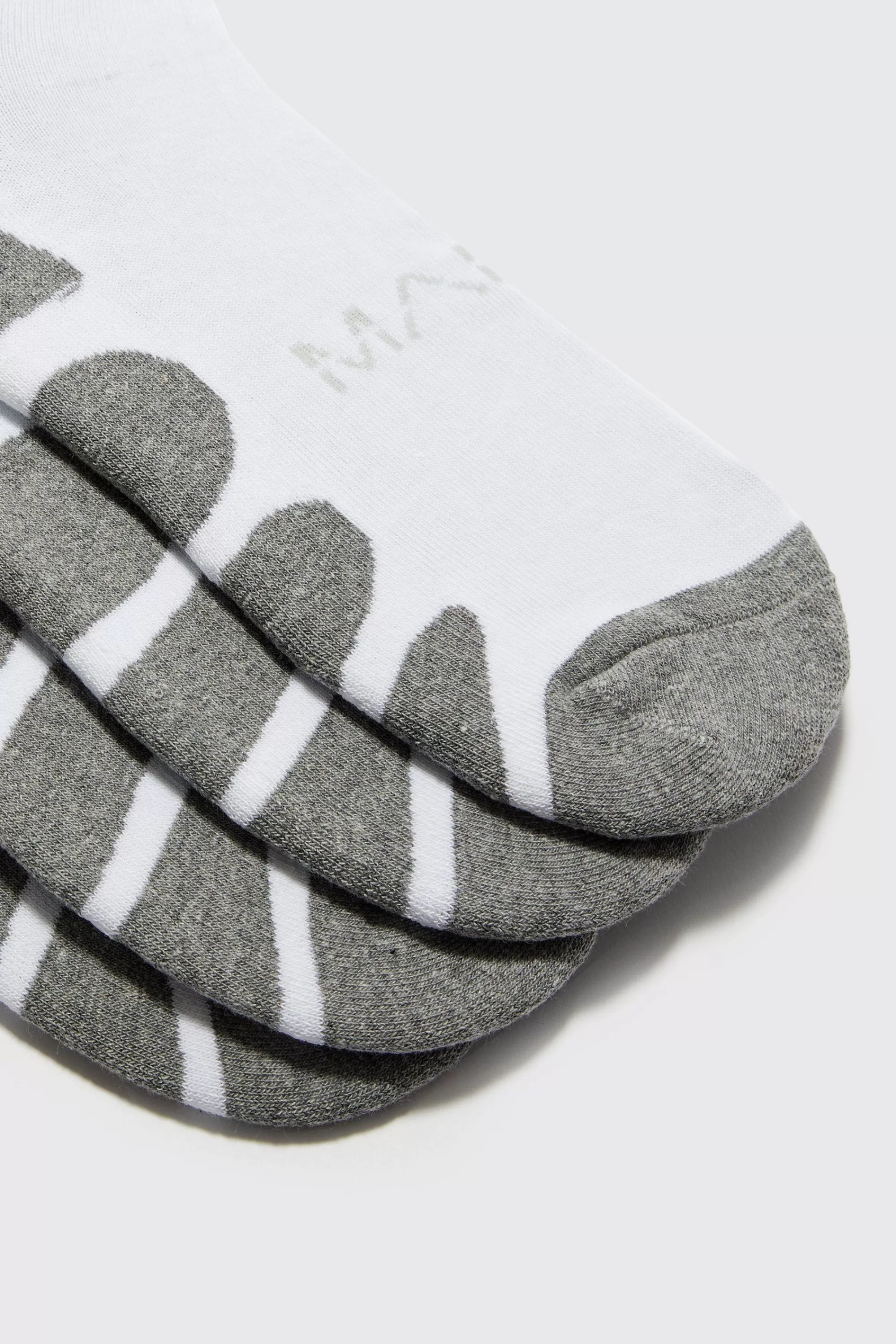 boohooMAN Man Active 5 Pack Trainer Socks | UK