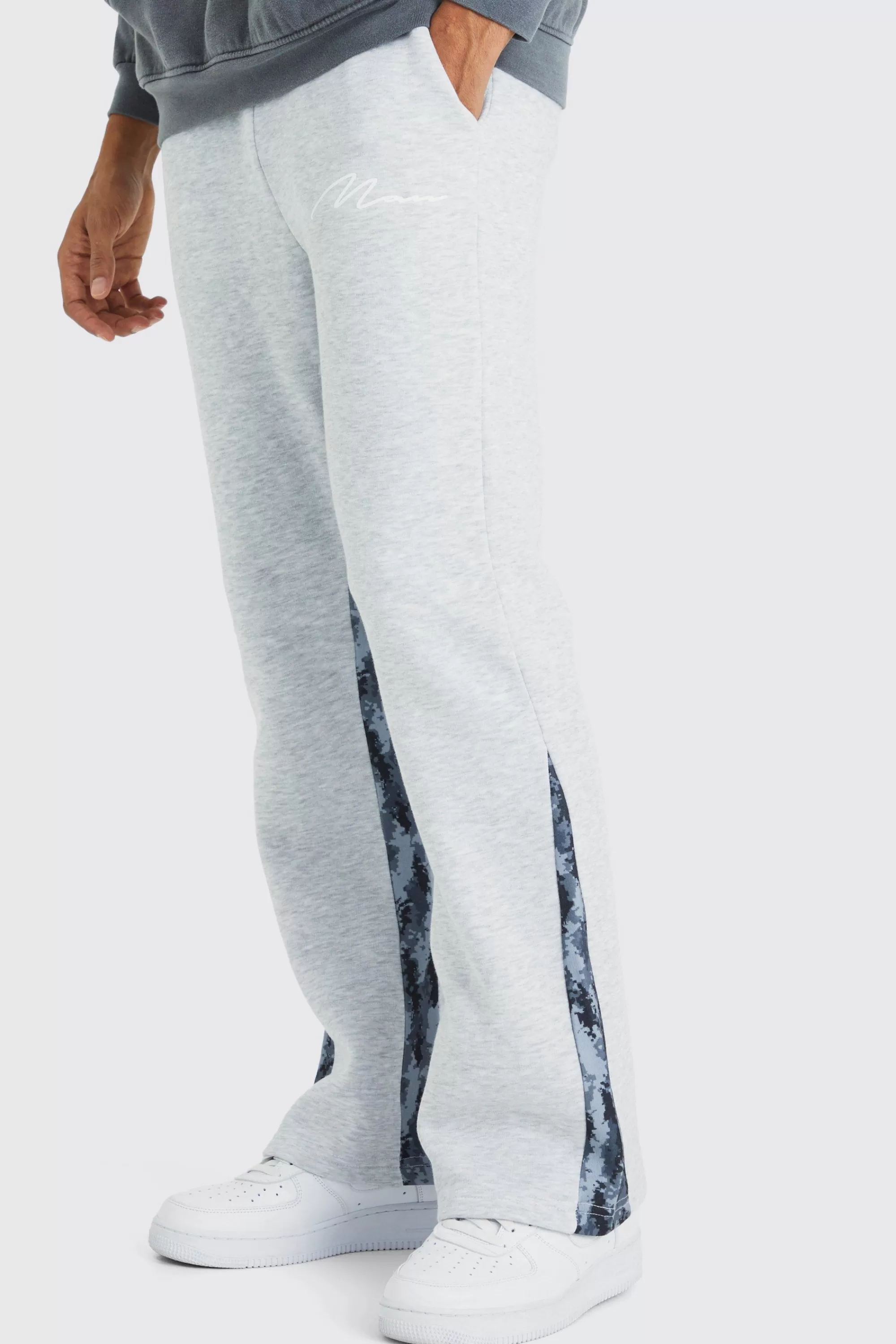 boohooMAN Man Signature Camo Gusset Joggers | UK