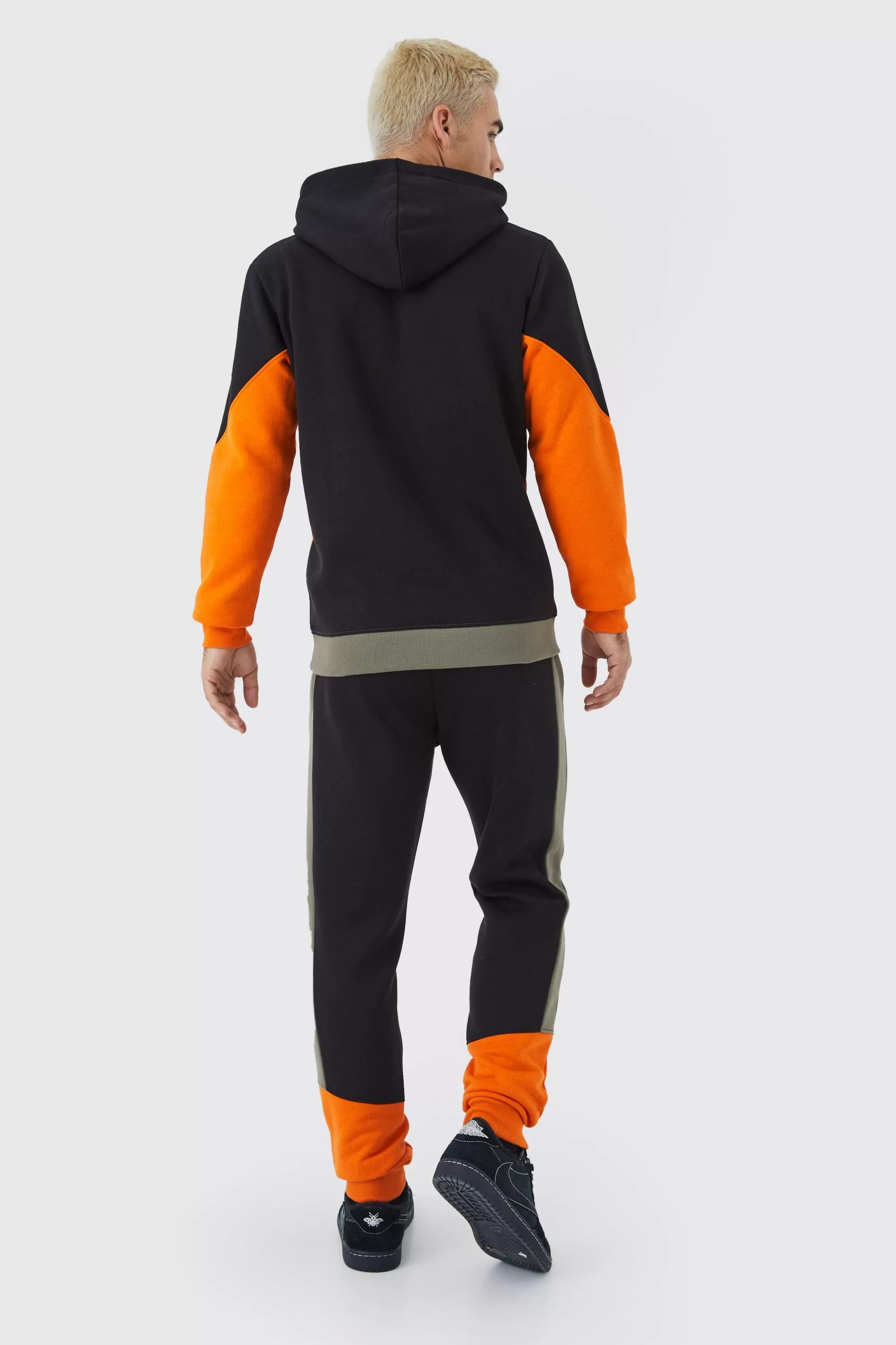 boohooMAN Man Slim Fit Colour Block Jogger | UK