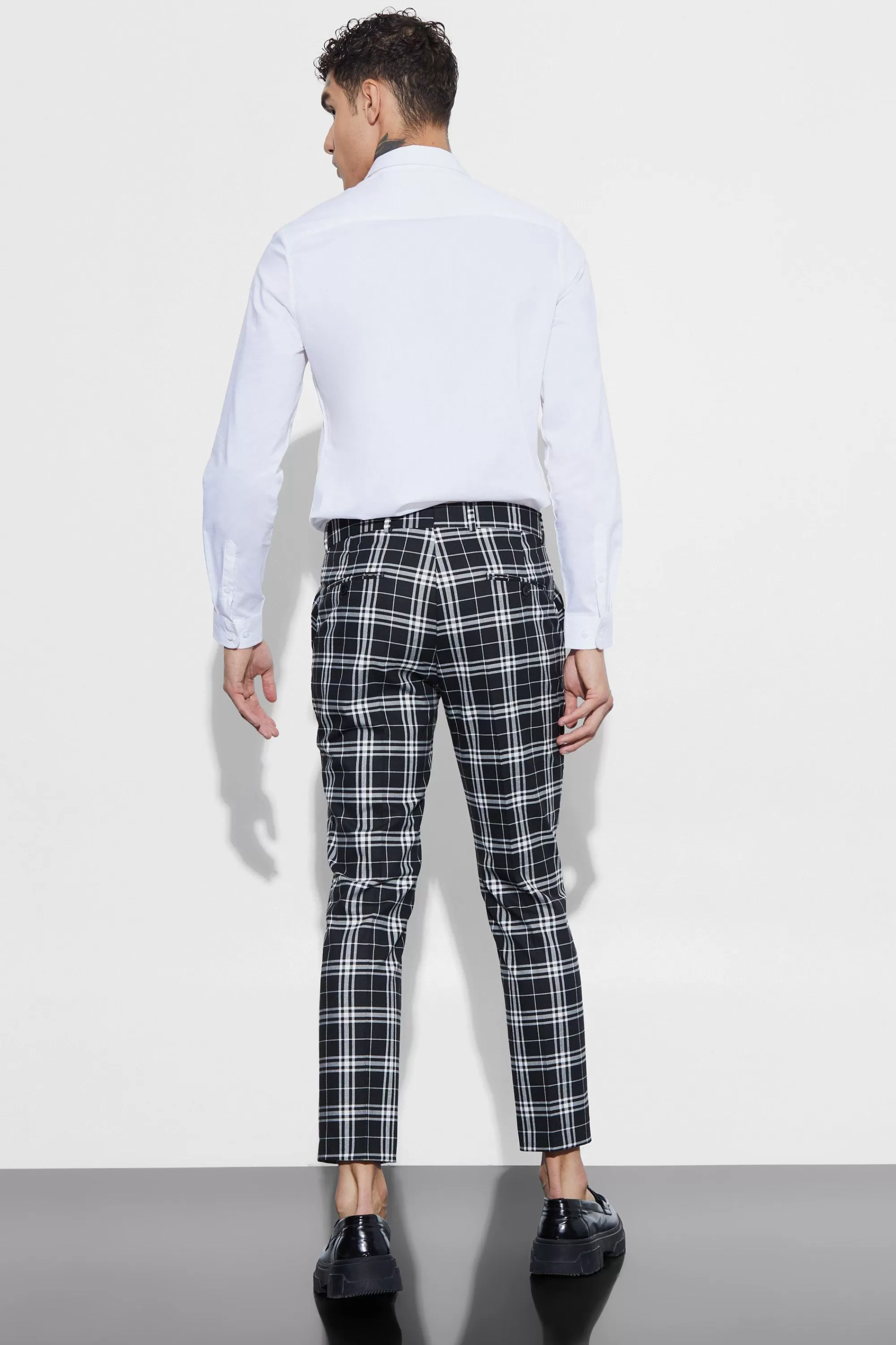boohooMAN Mono Tartan Cropped Smart Trouser | UK