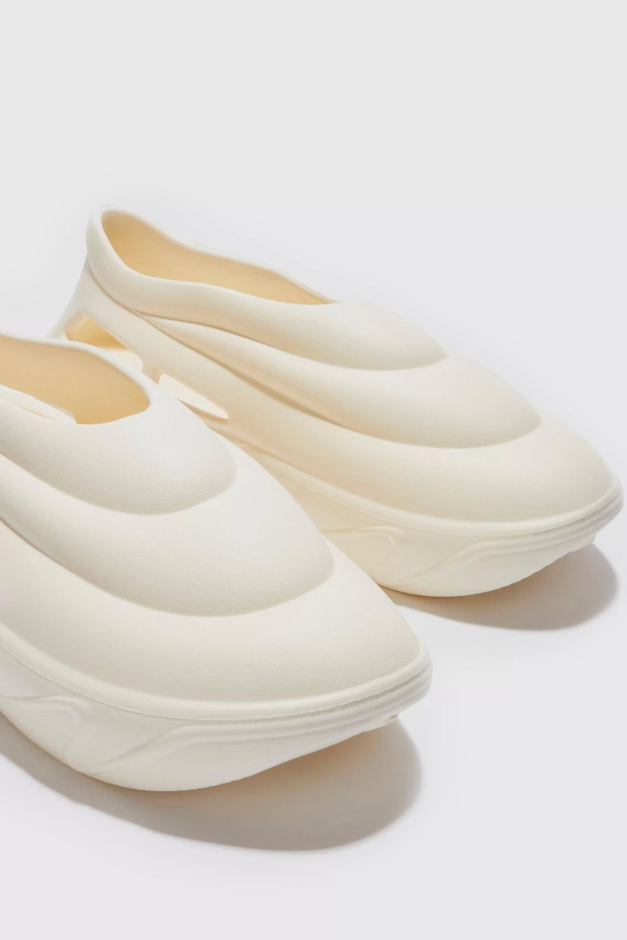 boohooMAN Moulded Runner | UK