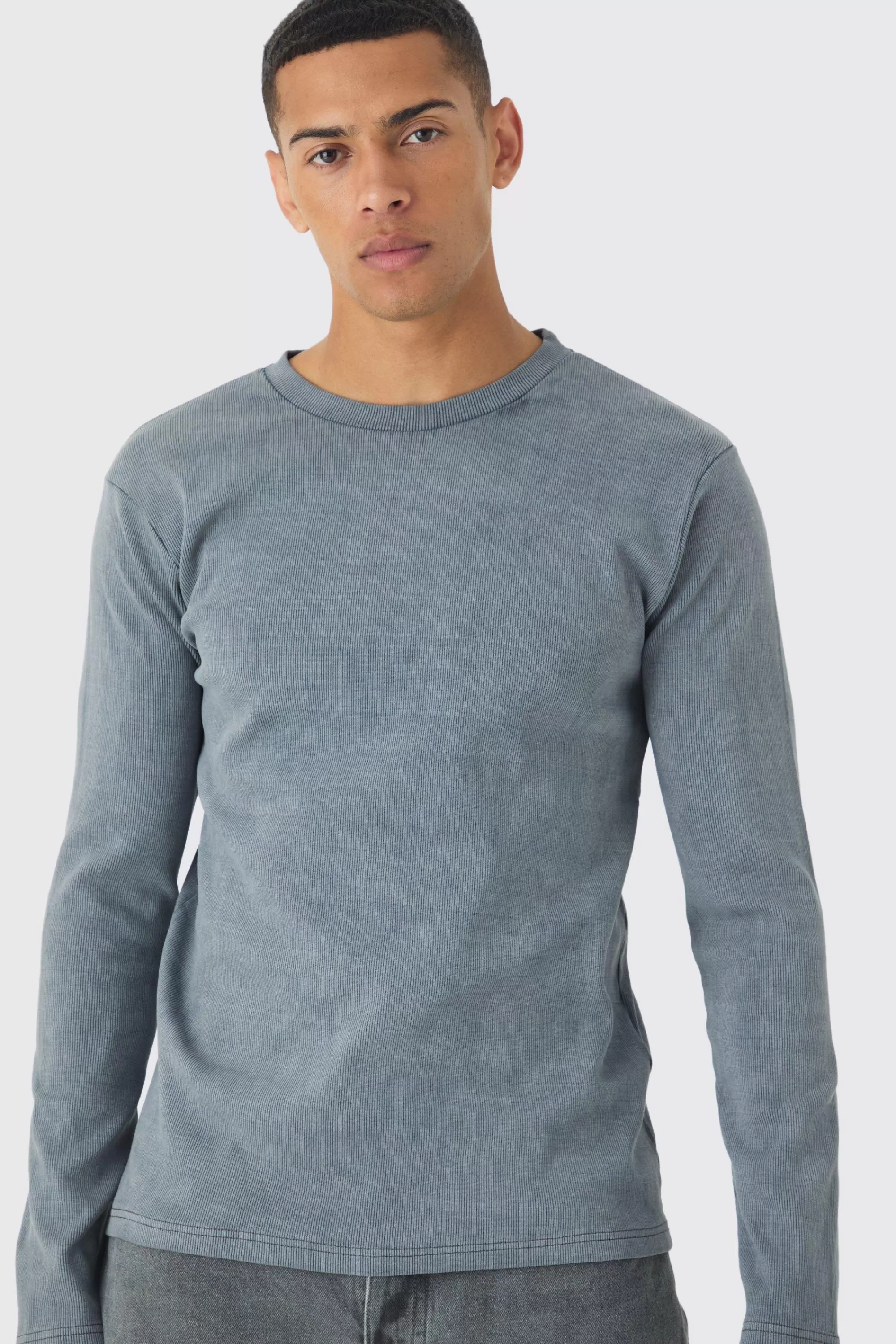 boohooMAN Muscle Fit Long Sleeve Heavyweight Ribbed Washed Jumper | UK