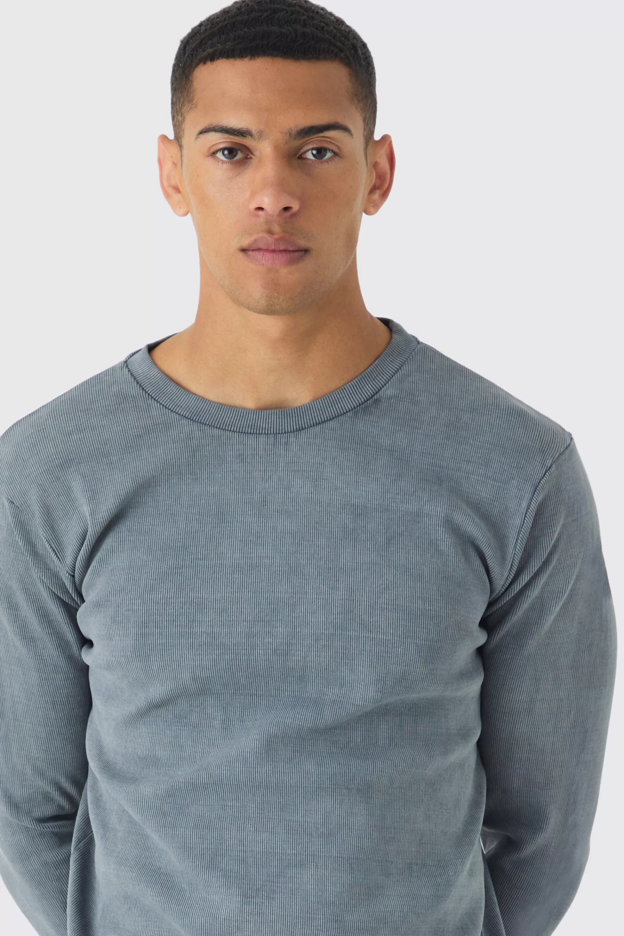 boohooMAN Muscle Fit Long Sleeve Heavyweight Ribbed Washed Jumper | UK