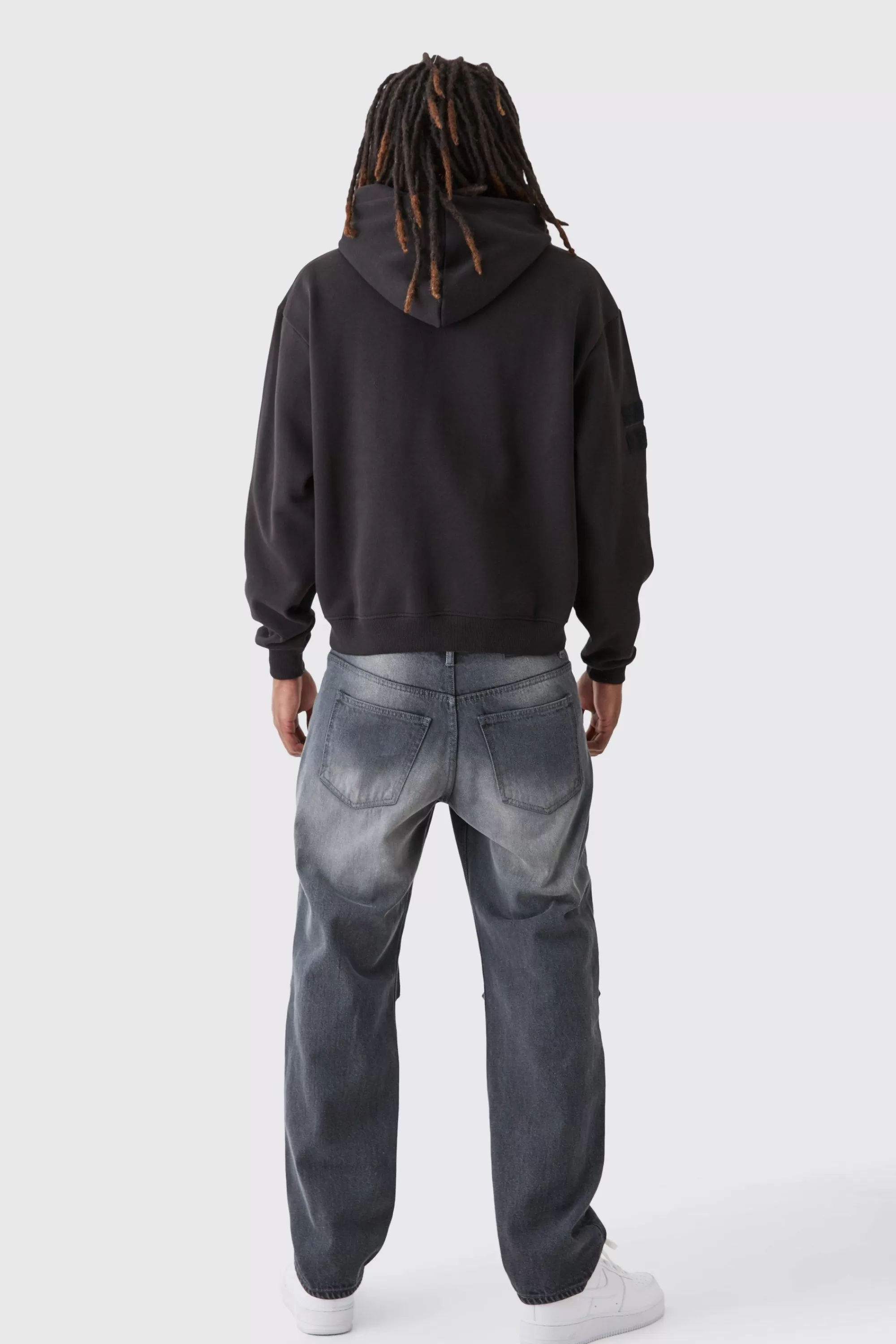 boohooMAN Oversized Boxy Call Of Duty Warzone Badge License Hoodie | UK