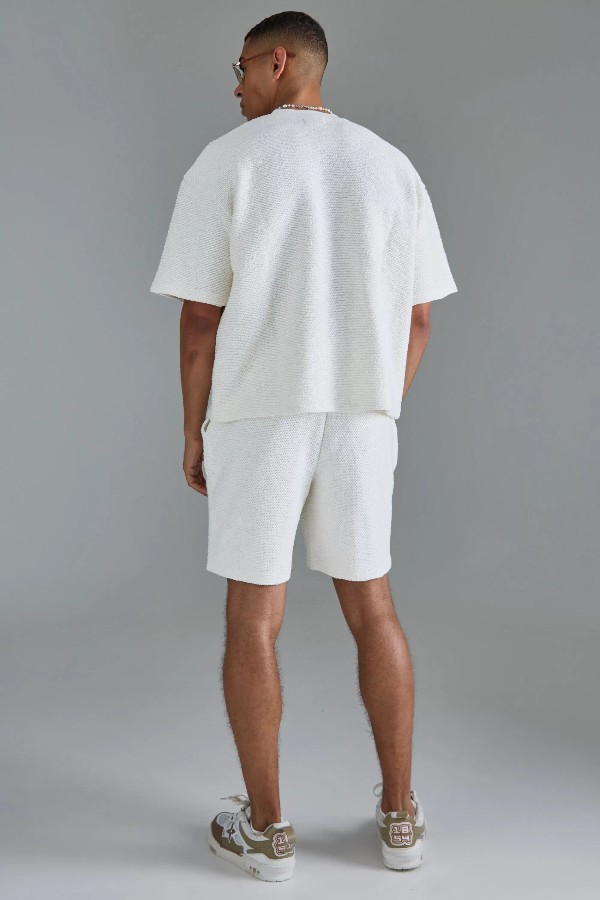 boohooMAN Oversized Boxy Heavy Boucle Short Sleeve Sweatshirt | UK