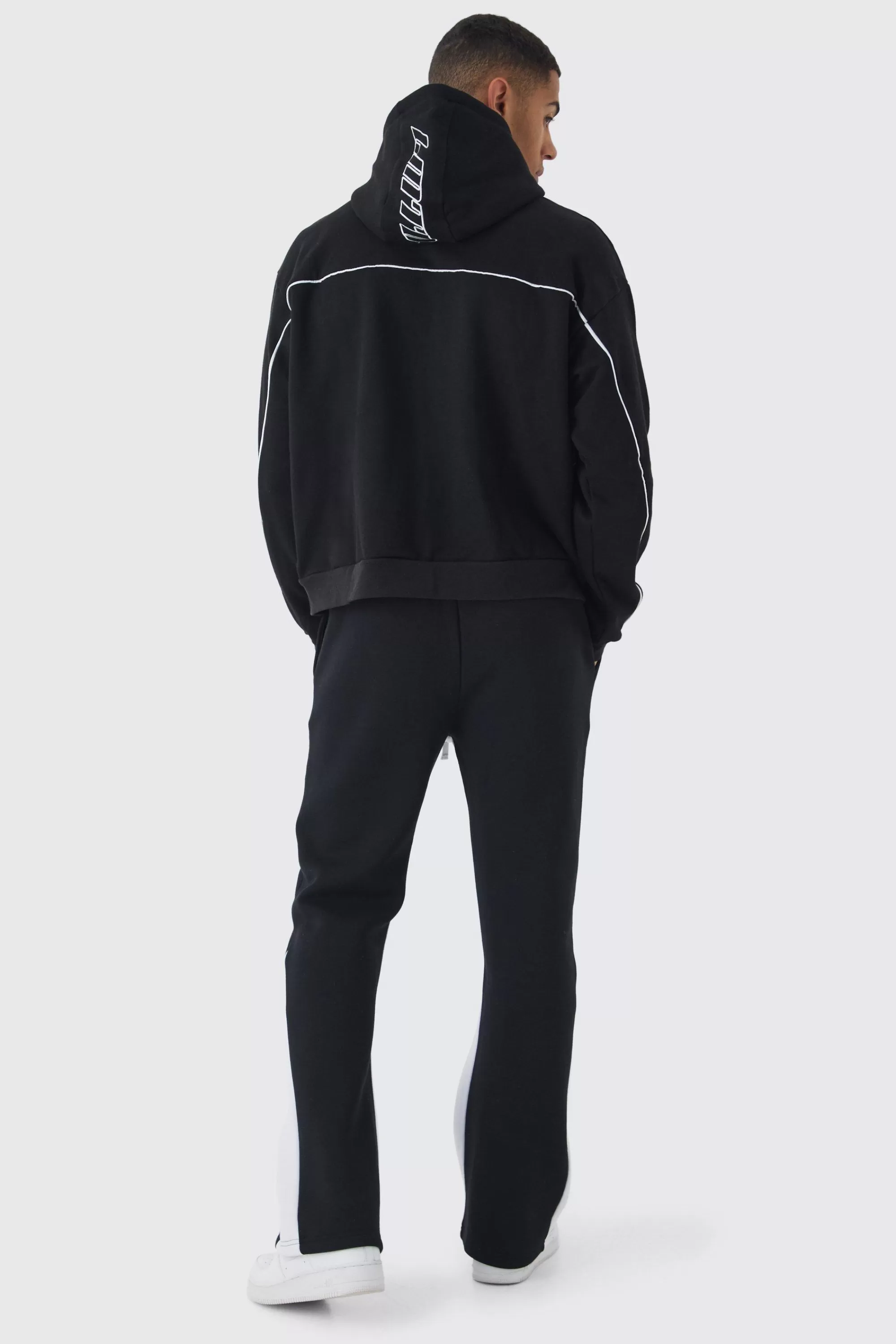 boohooMAN Oversized Boxy Heavyweight Embroidered Hoodie With Piping | UK